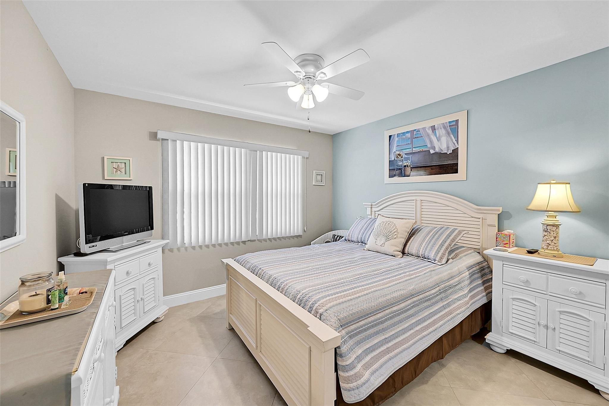 1703 Andros Isle L1