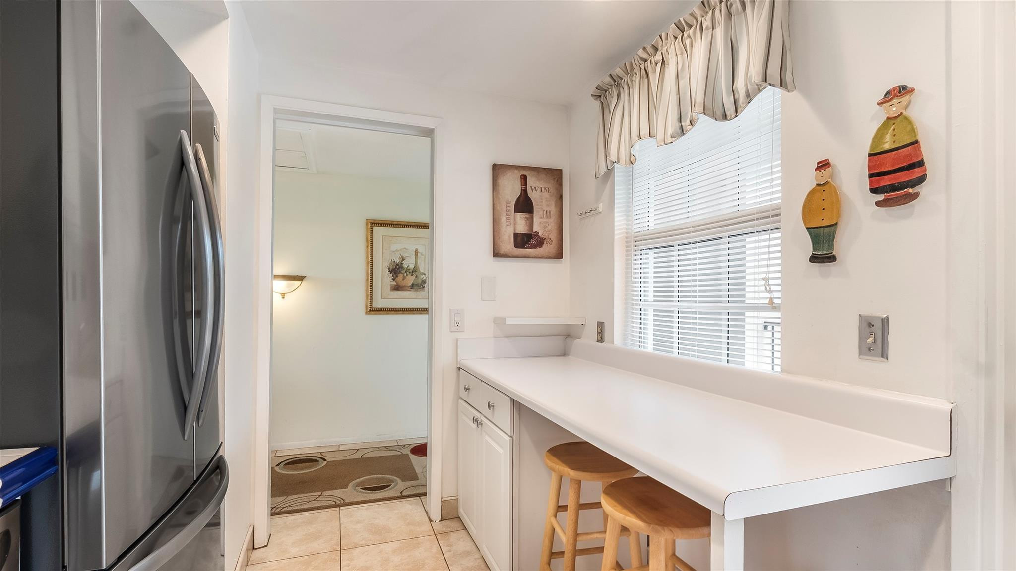 2950 N Palm Aire Dr 206