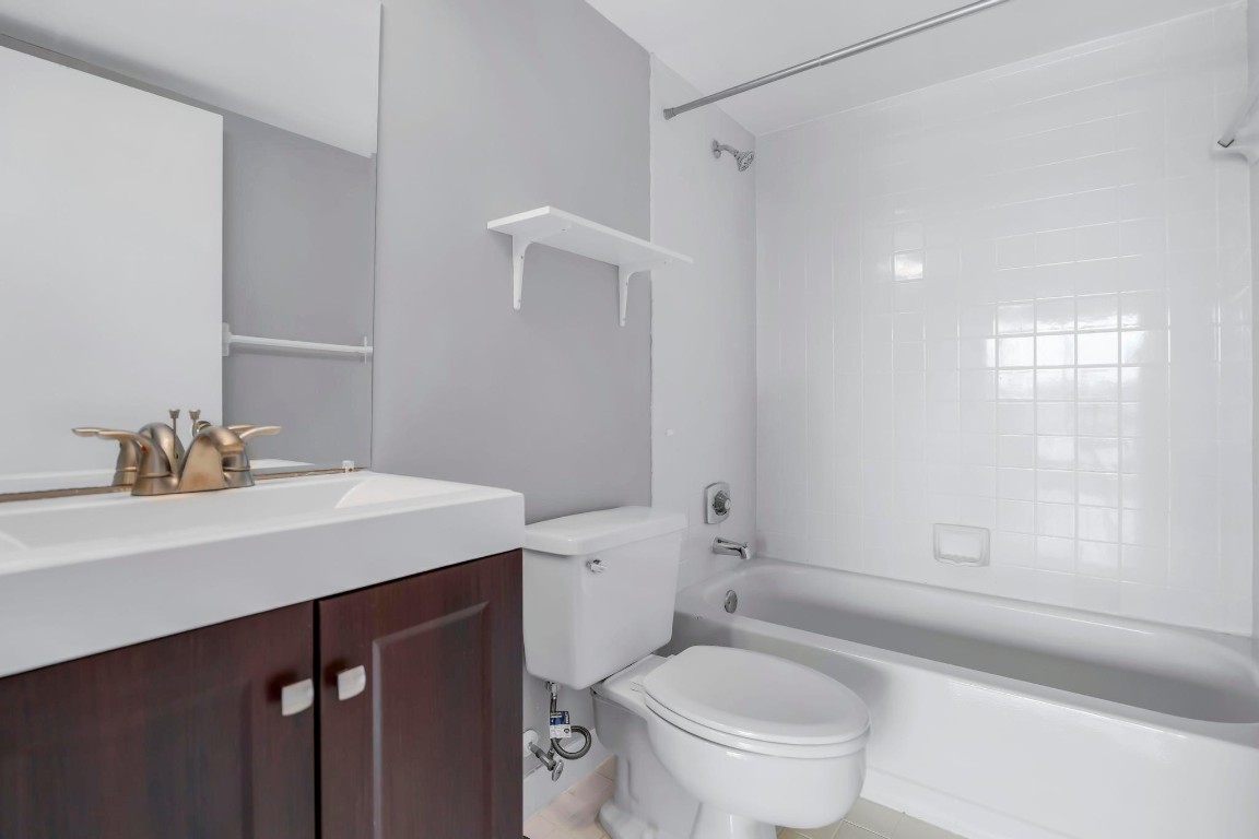 5200 NW 31st Ave 6,121,157 & 183