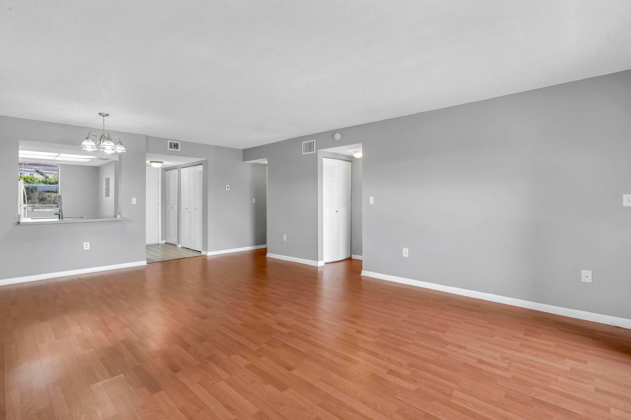 5200 NW 31st Ave 6,121,157 & 183