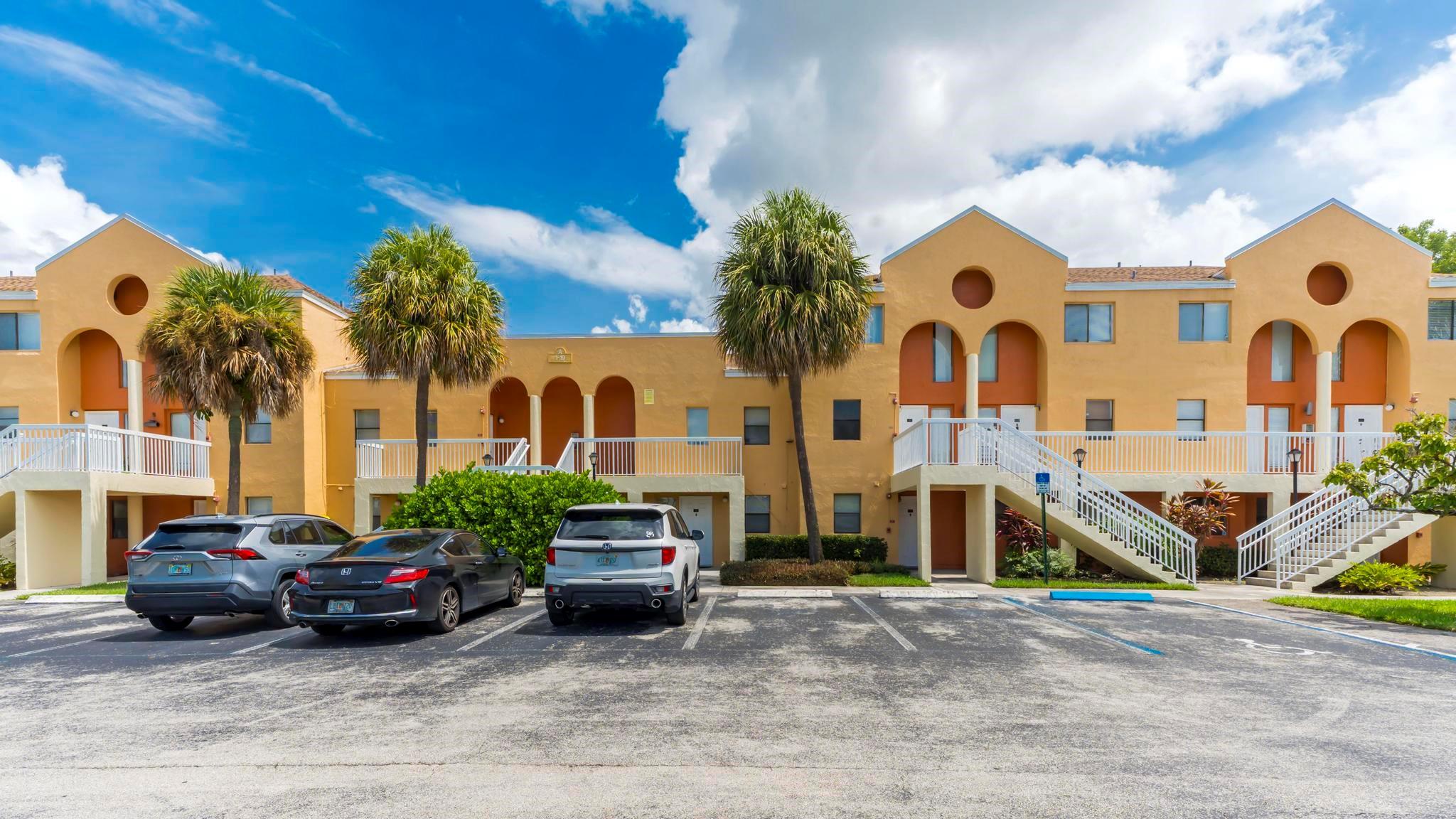 5200 NW 31st Ave 6,121,157 & 183