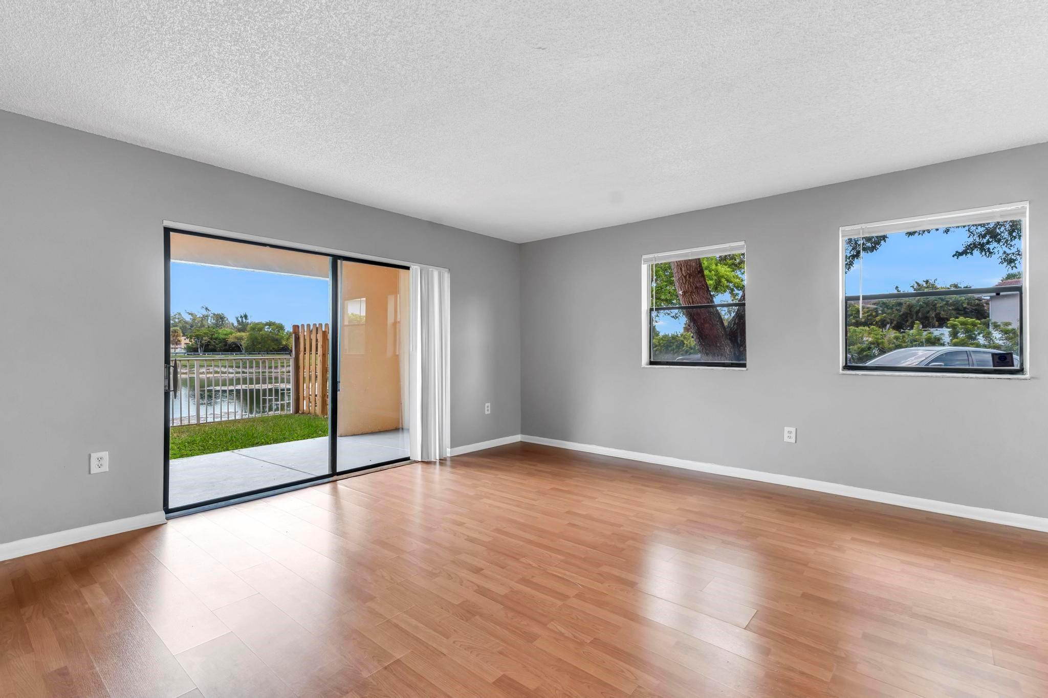 5200 NW 31st Ave 6,121,157 & 183