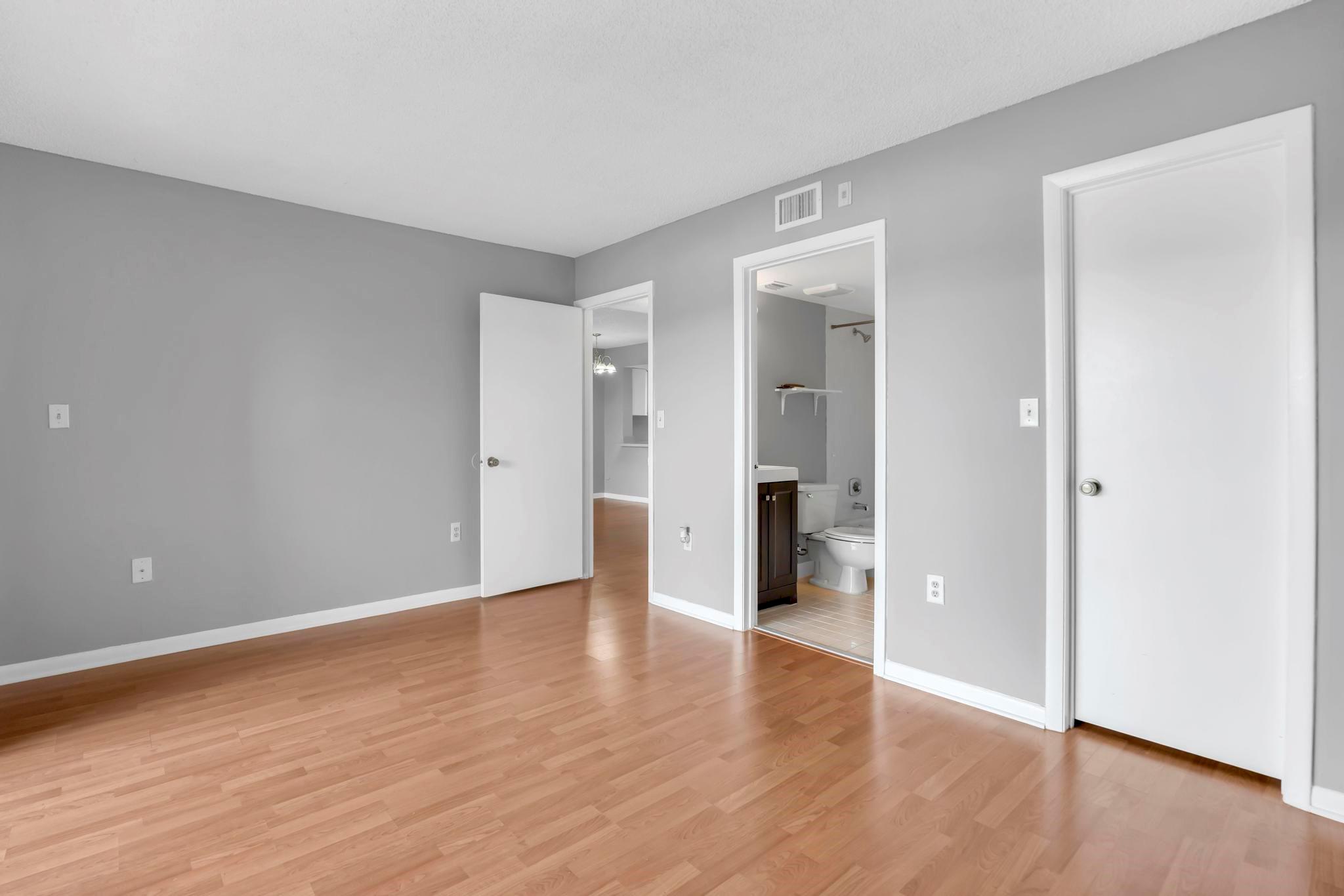 5200 NW 31st Ave 6,121,157 & 183