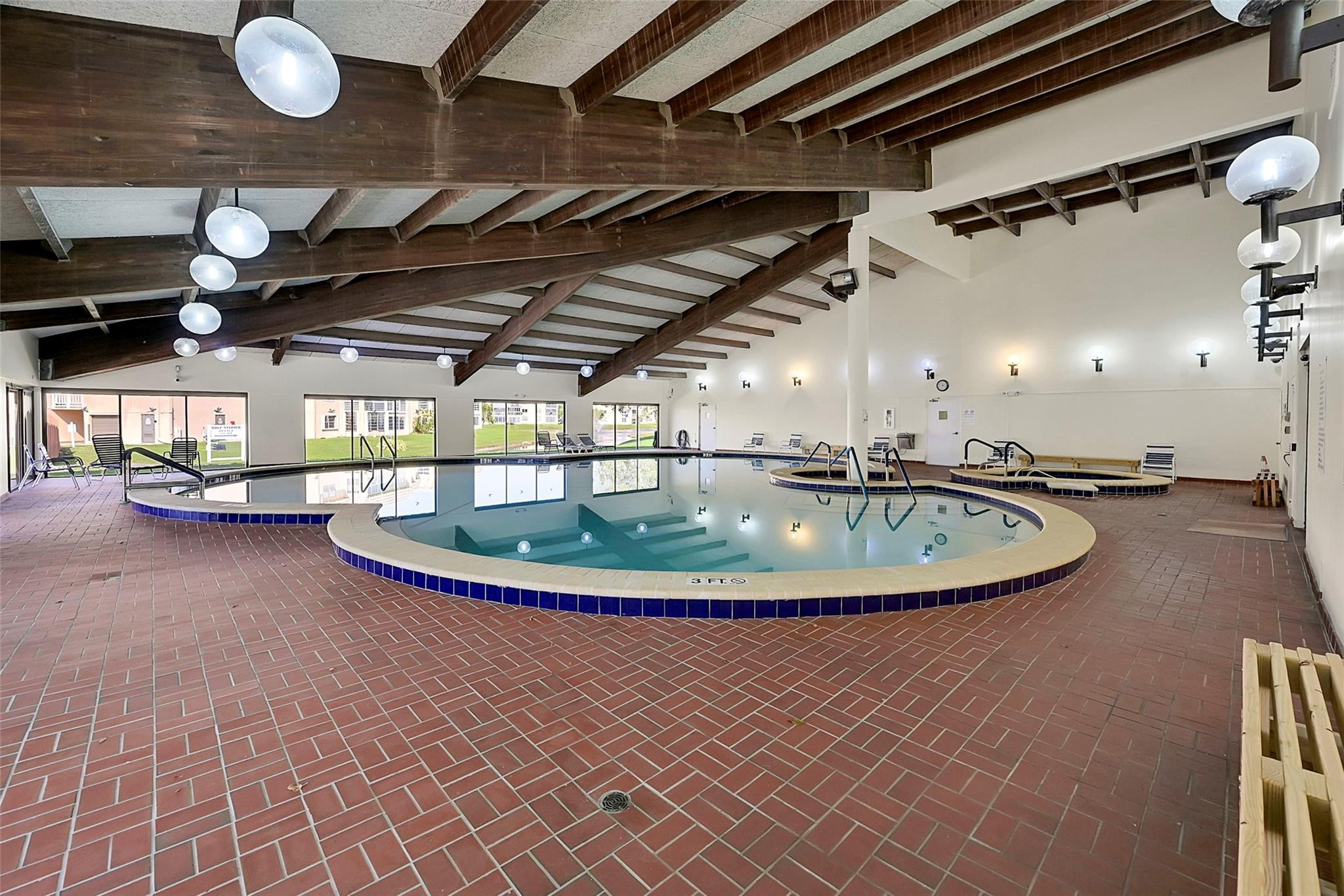 9380 Sunrise Lakes Blvd 206