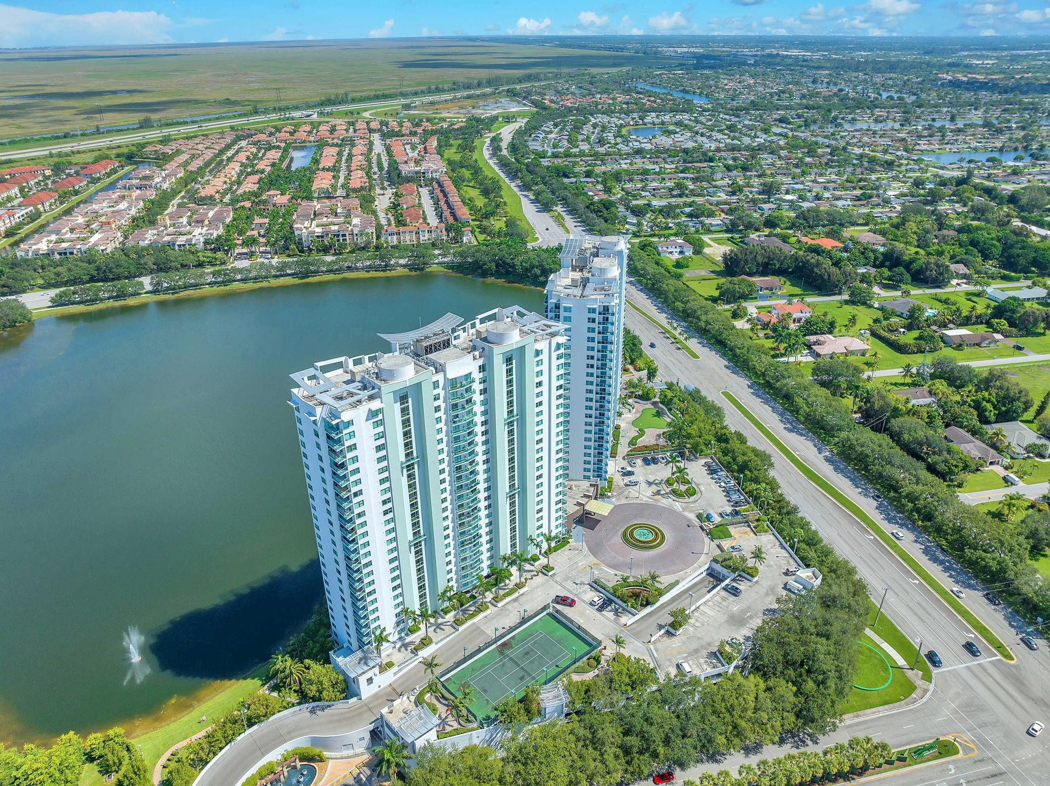 2641 N Flamingo Rd 1902