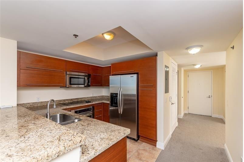 2641 N Flamingo Rd 1902