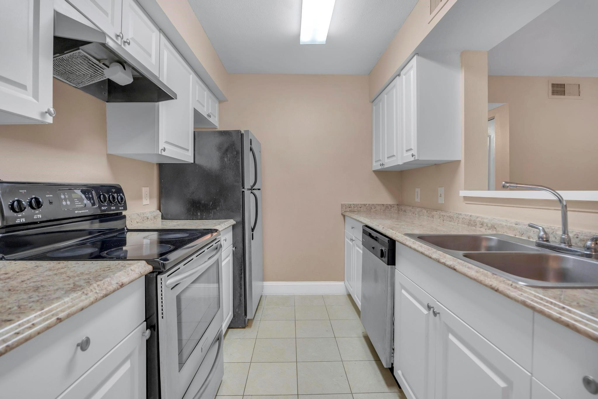 2350 NW 33RD ST 803
