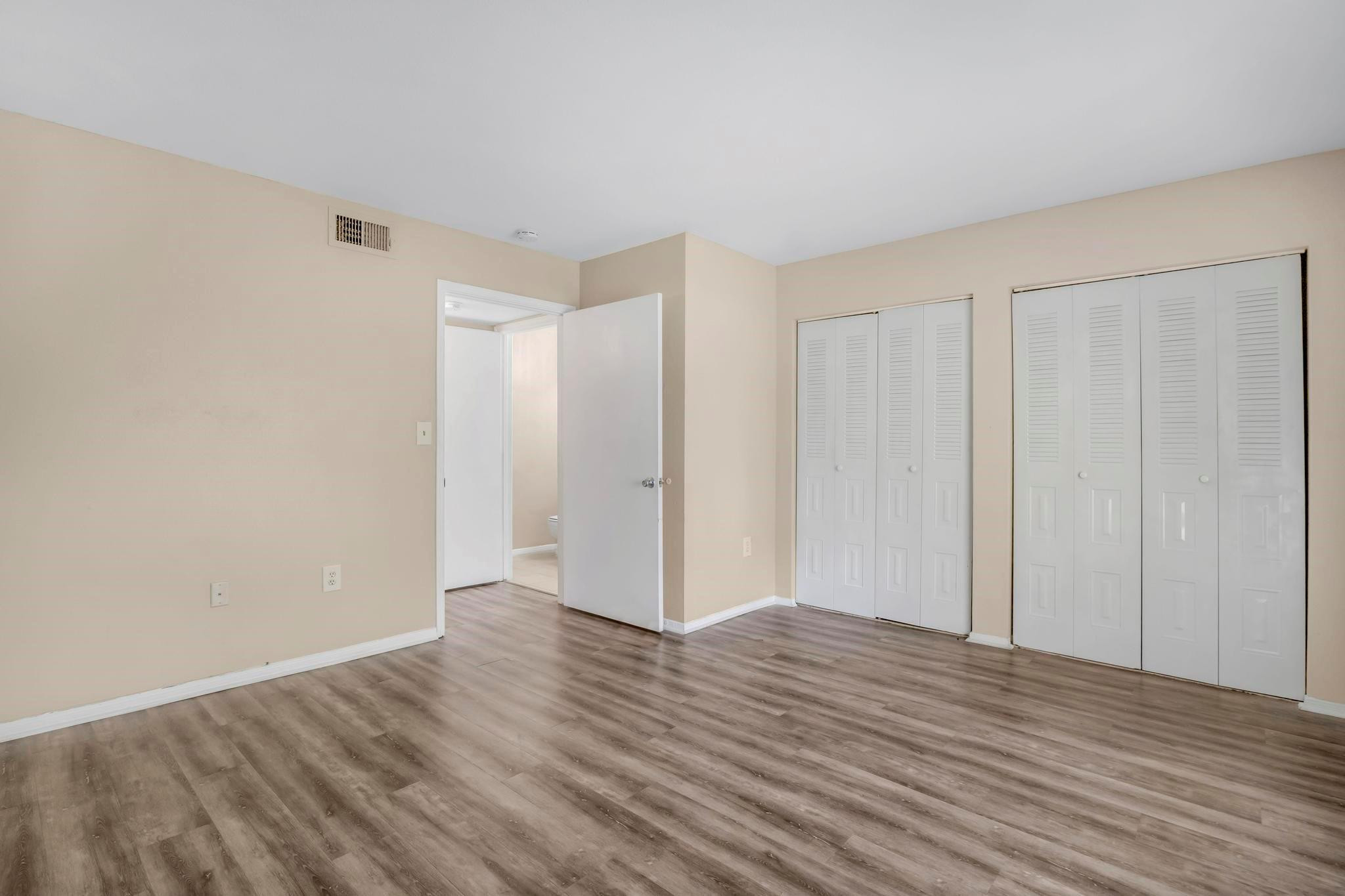 2350 NW 33RD ST 803