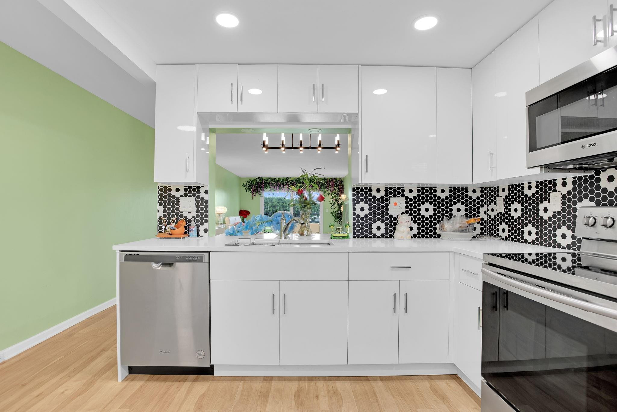 4402 Martinique Ct L3