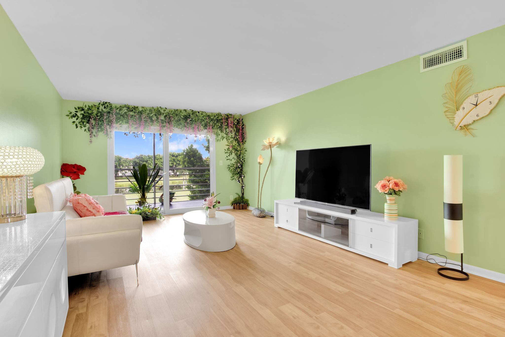 4402 Martinique Ct L3