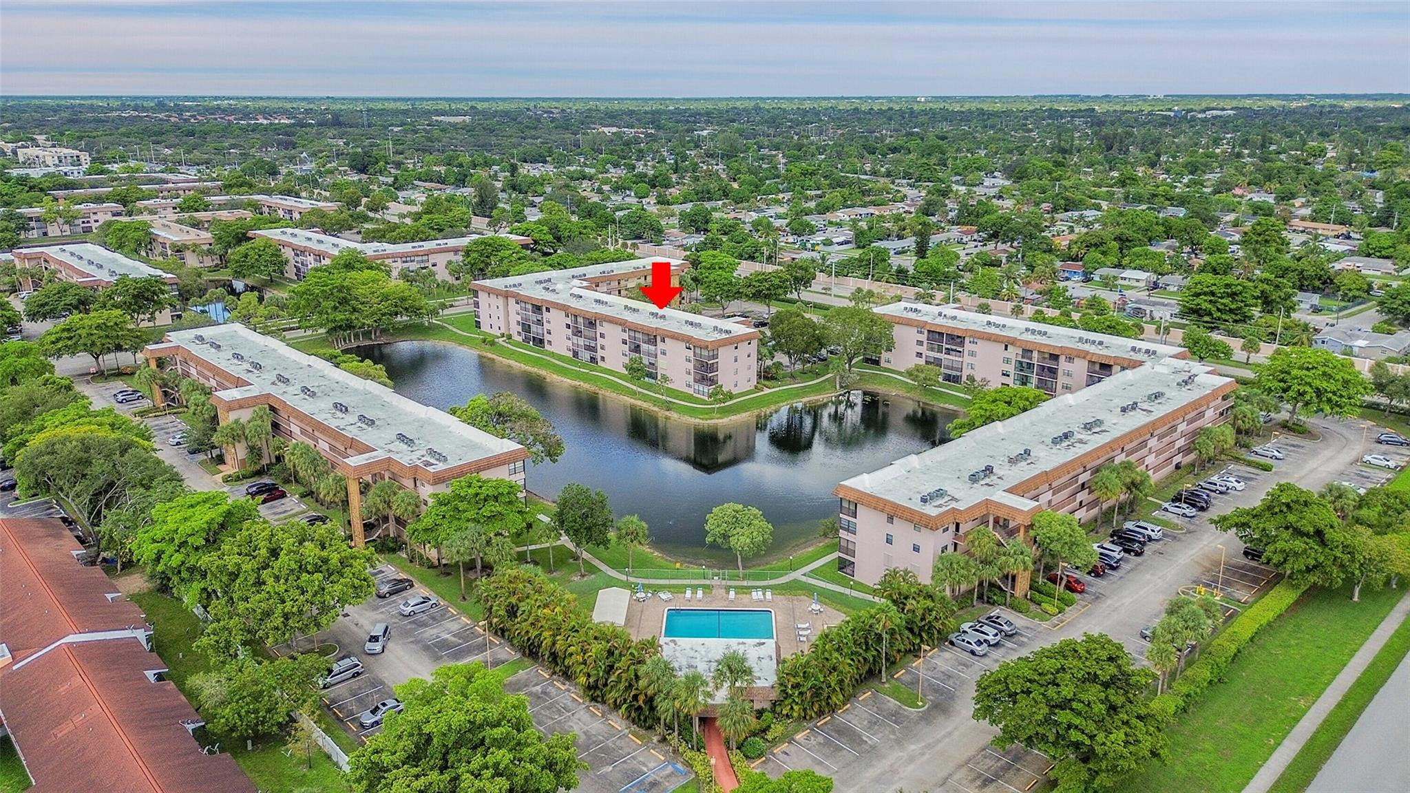 4940 E SABAL PALM 202