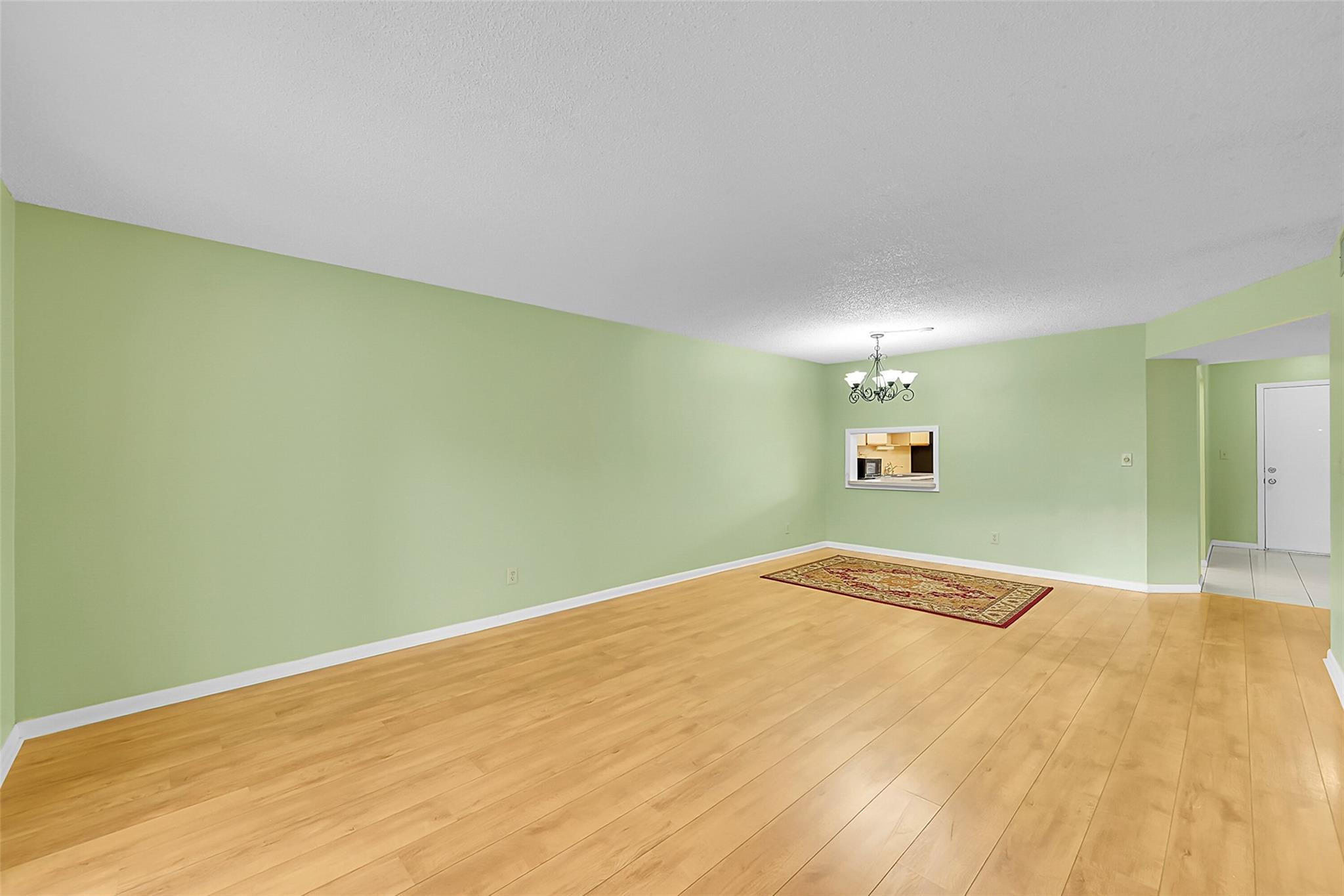4940 E SABAL PALM 202
