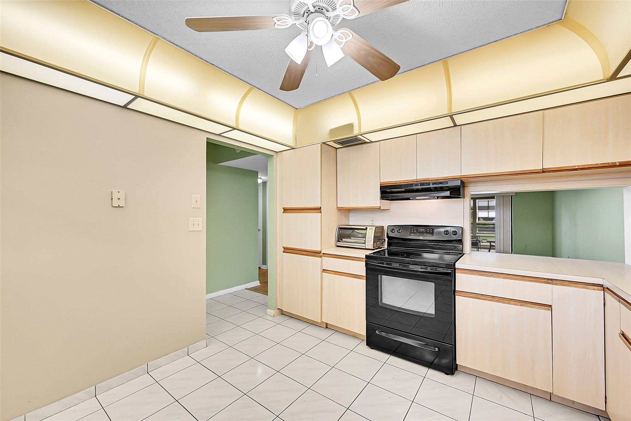 4940 E SABAL PALM 202
