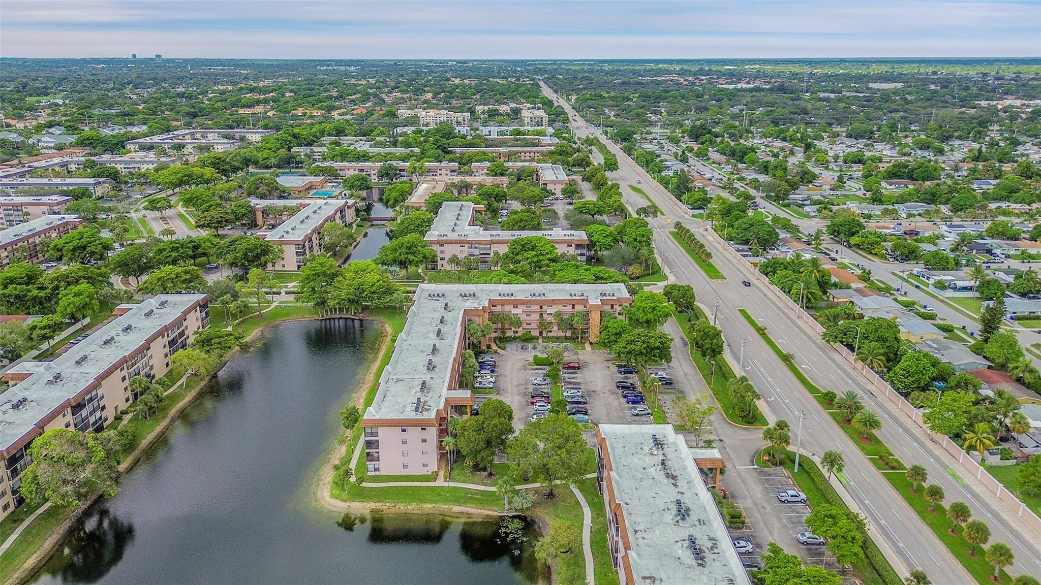 4940 E SABAL PALM 202