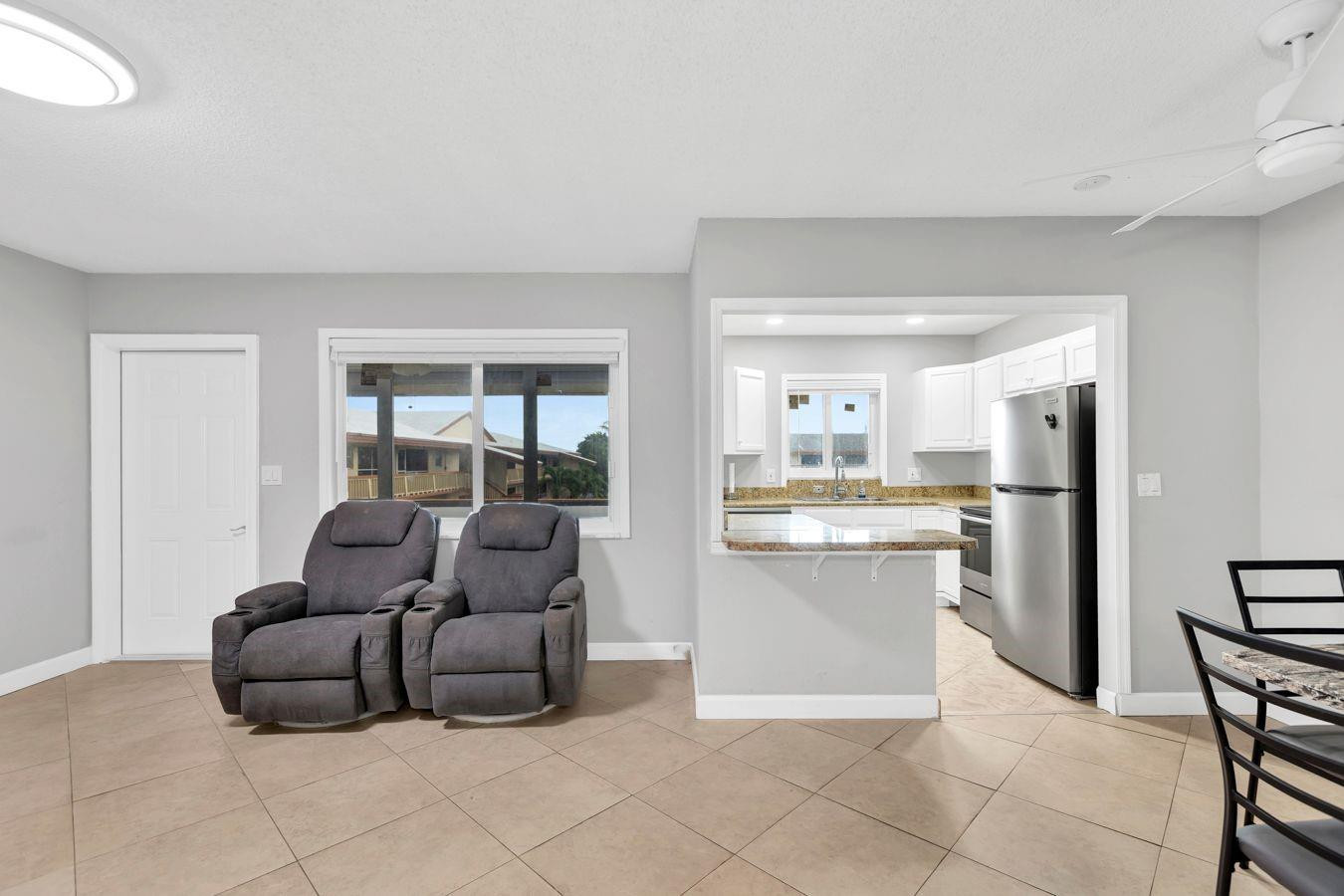 5300 Washington St D308