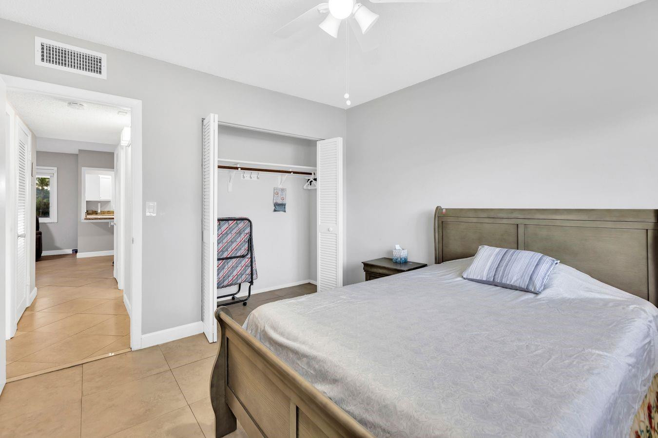 5300 Washington St D308