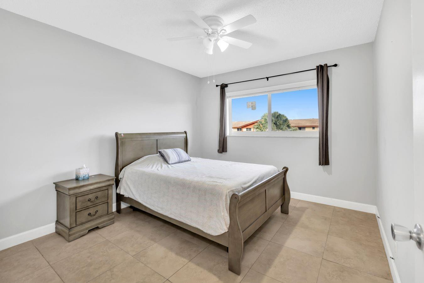 5300 Washington St D308