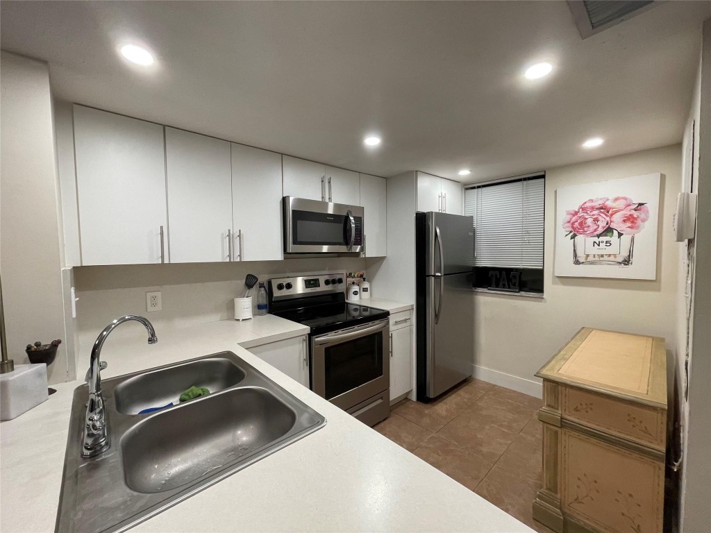 5200 NW 31st Ave 141