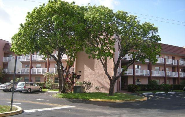 9481 Sunrise Lakes Blvd 310