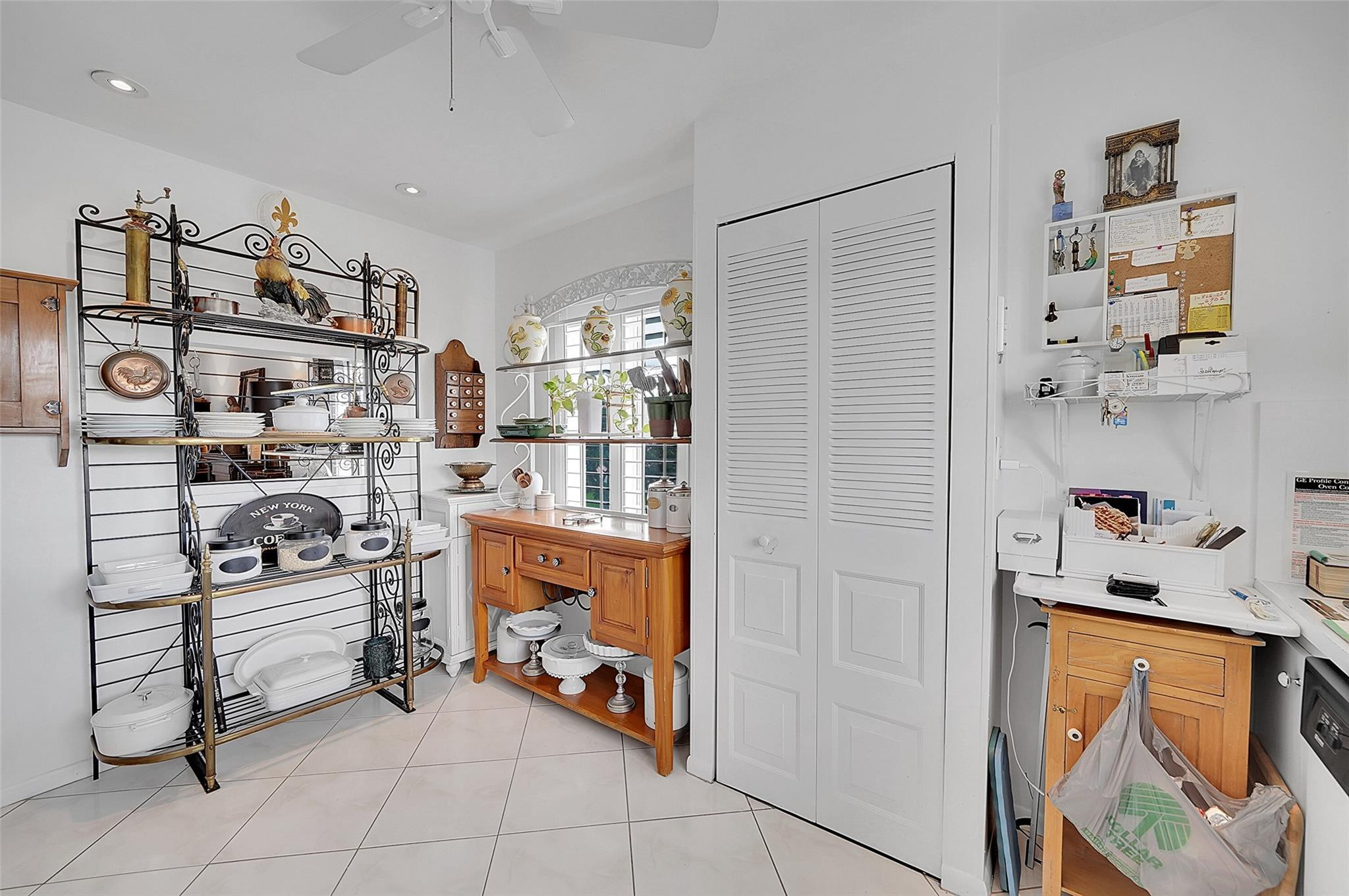 9481 Sunrise Lakes Blvd 310