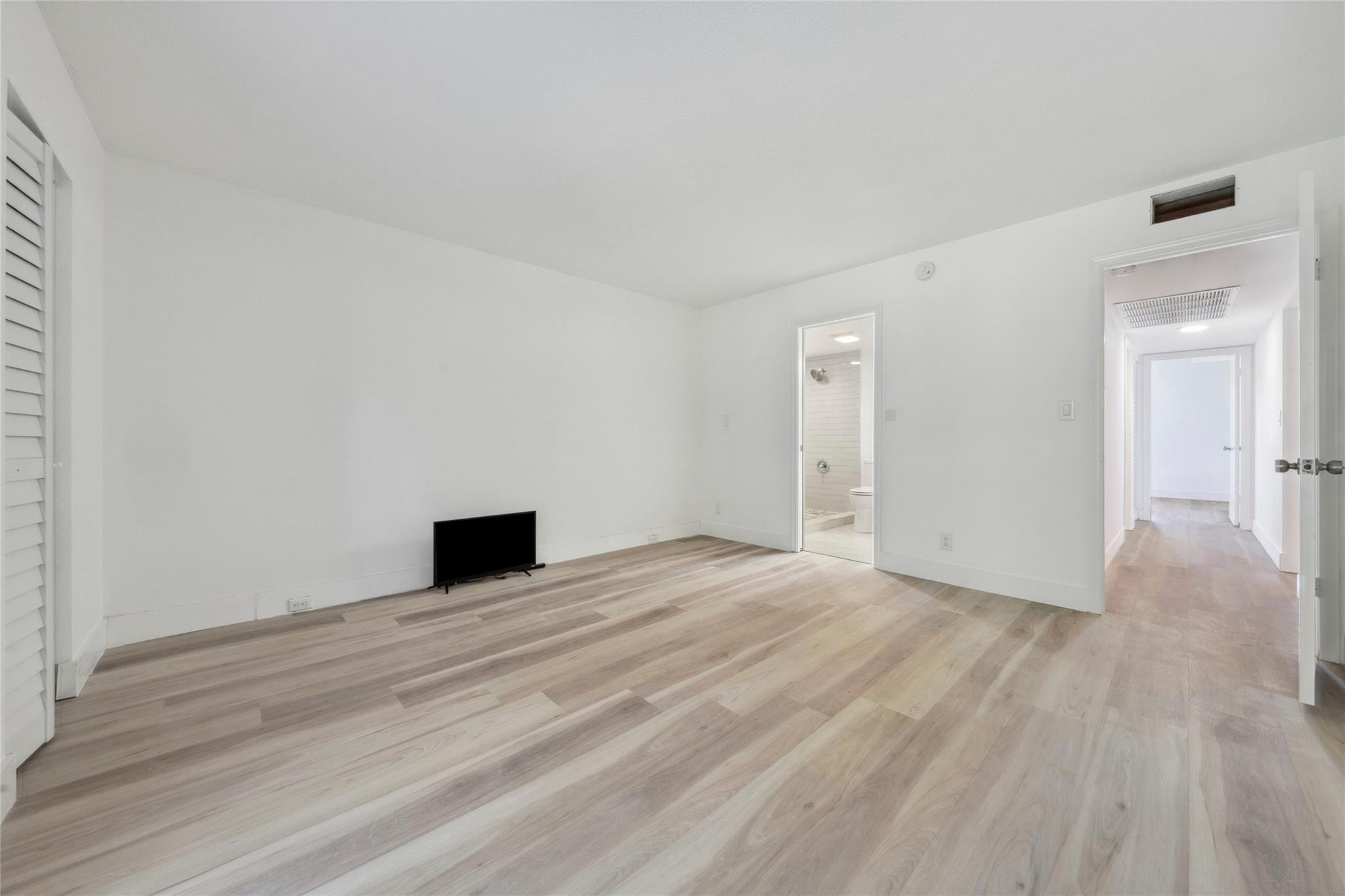 3201 Portofino Pt D3