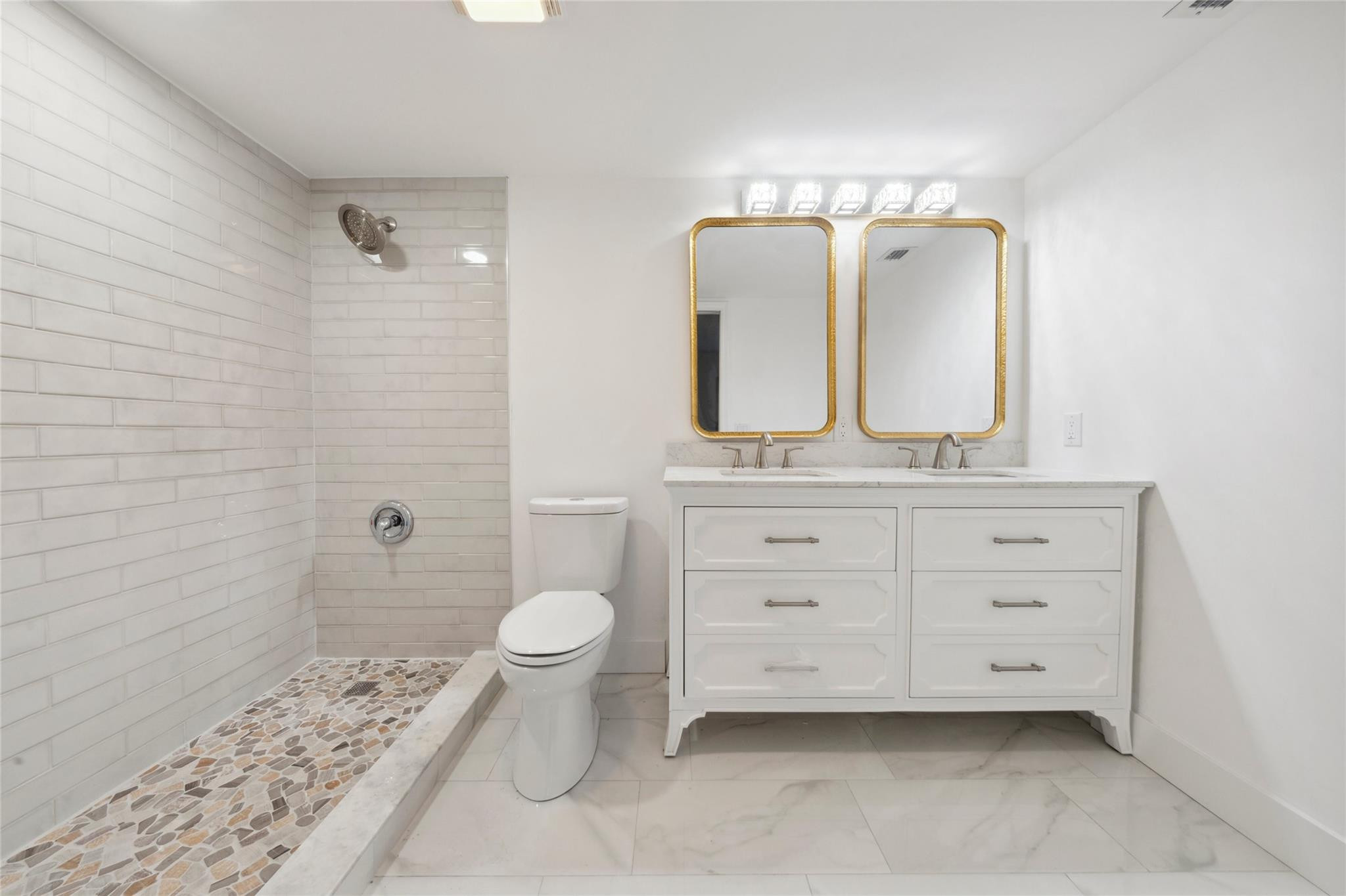 3201 Portofino Pt D3