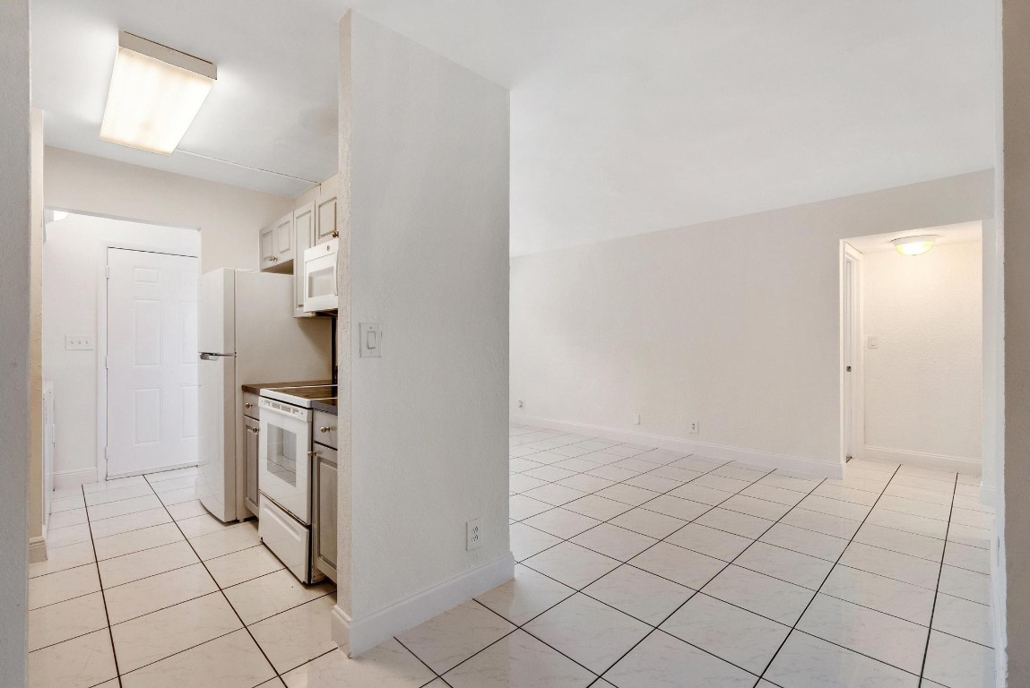 11583 NW 42nd ST 11583