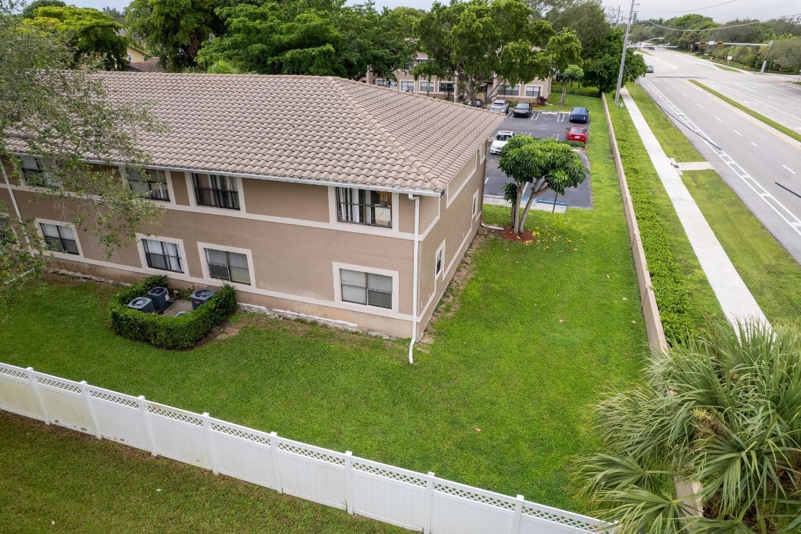 11583 NW 42nd ST 11583