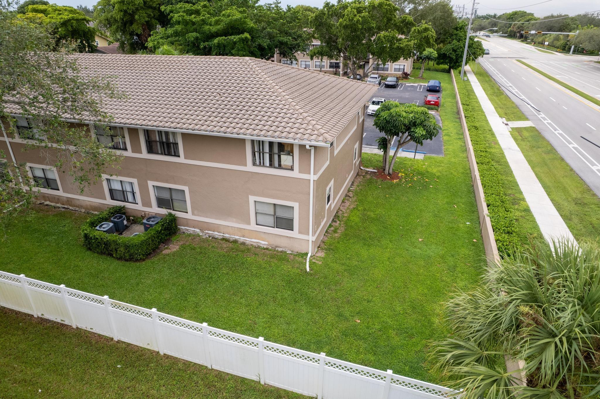 11583 NW 42nd ST 11583