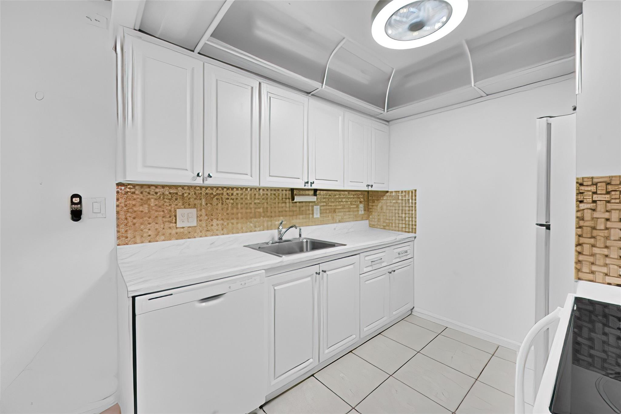 3402 Bimini Ln F3