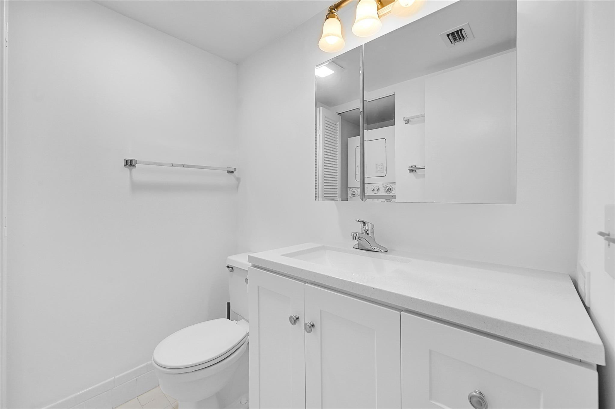 3402 Bimini Ln F3