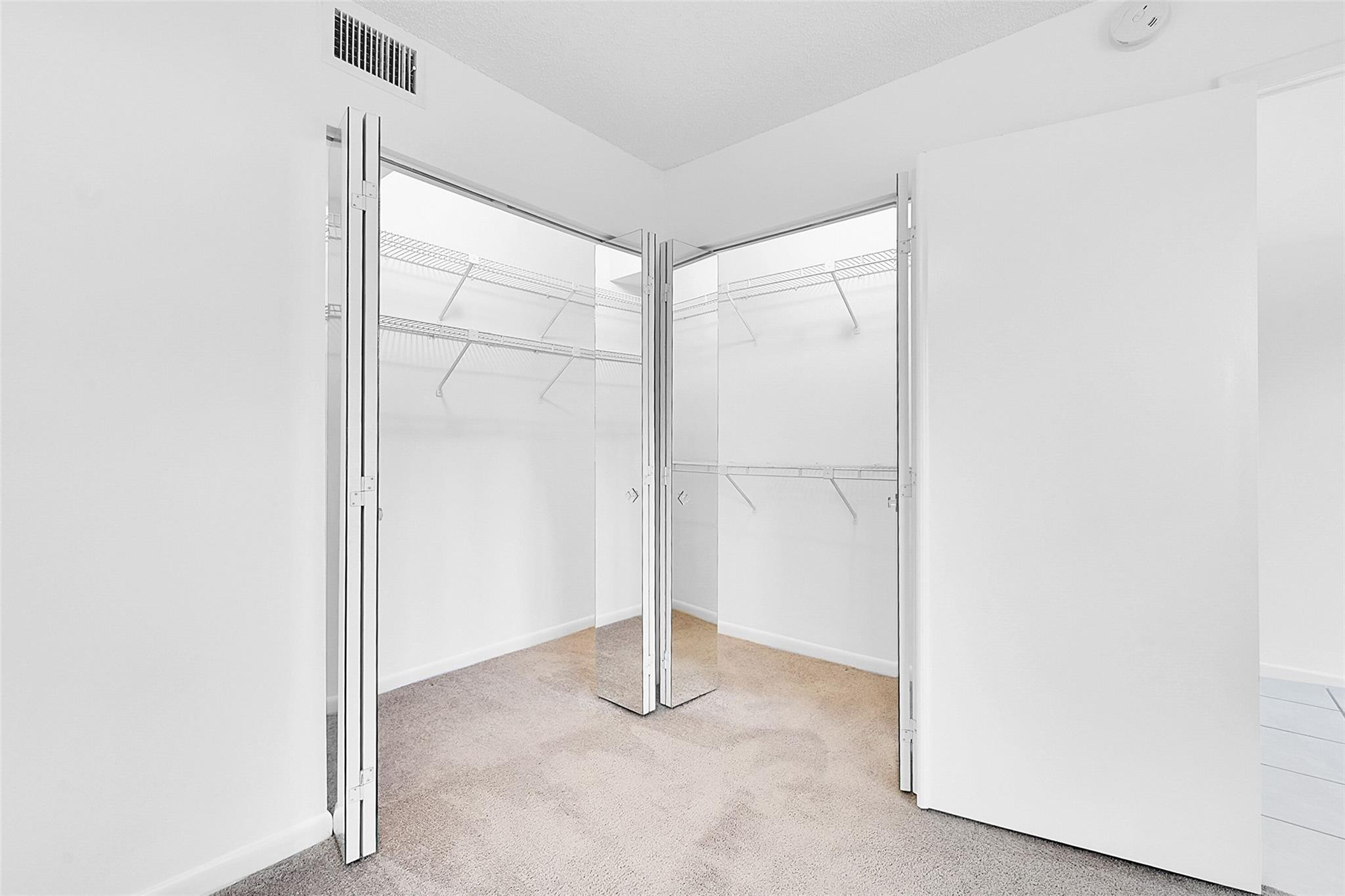 3402 Bimini Ln F3