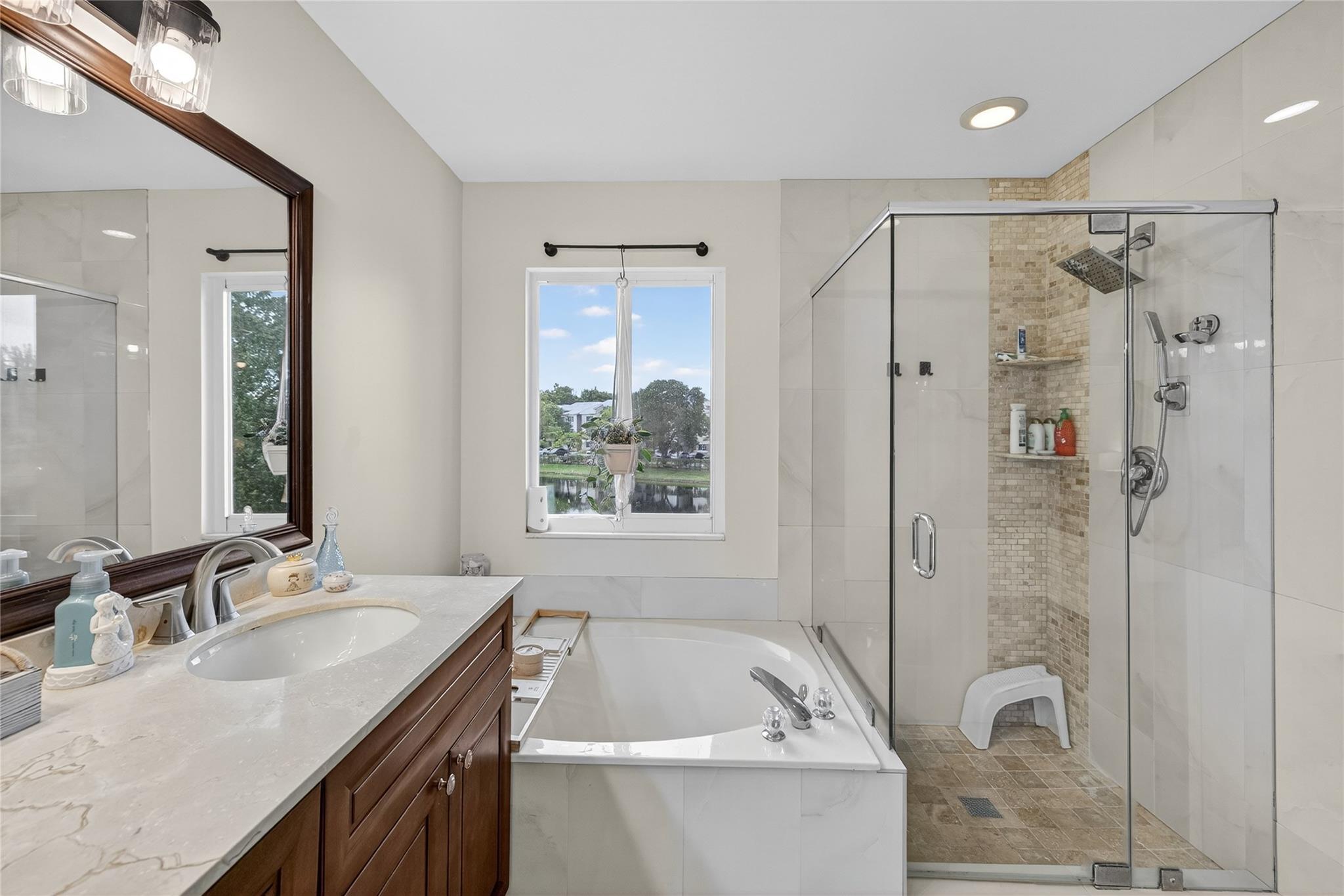 5046 Stagecoach Dr 5046