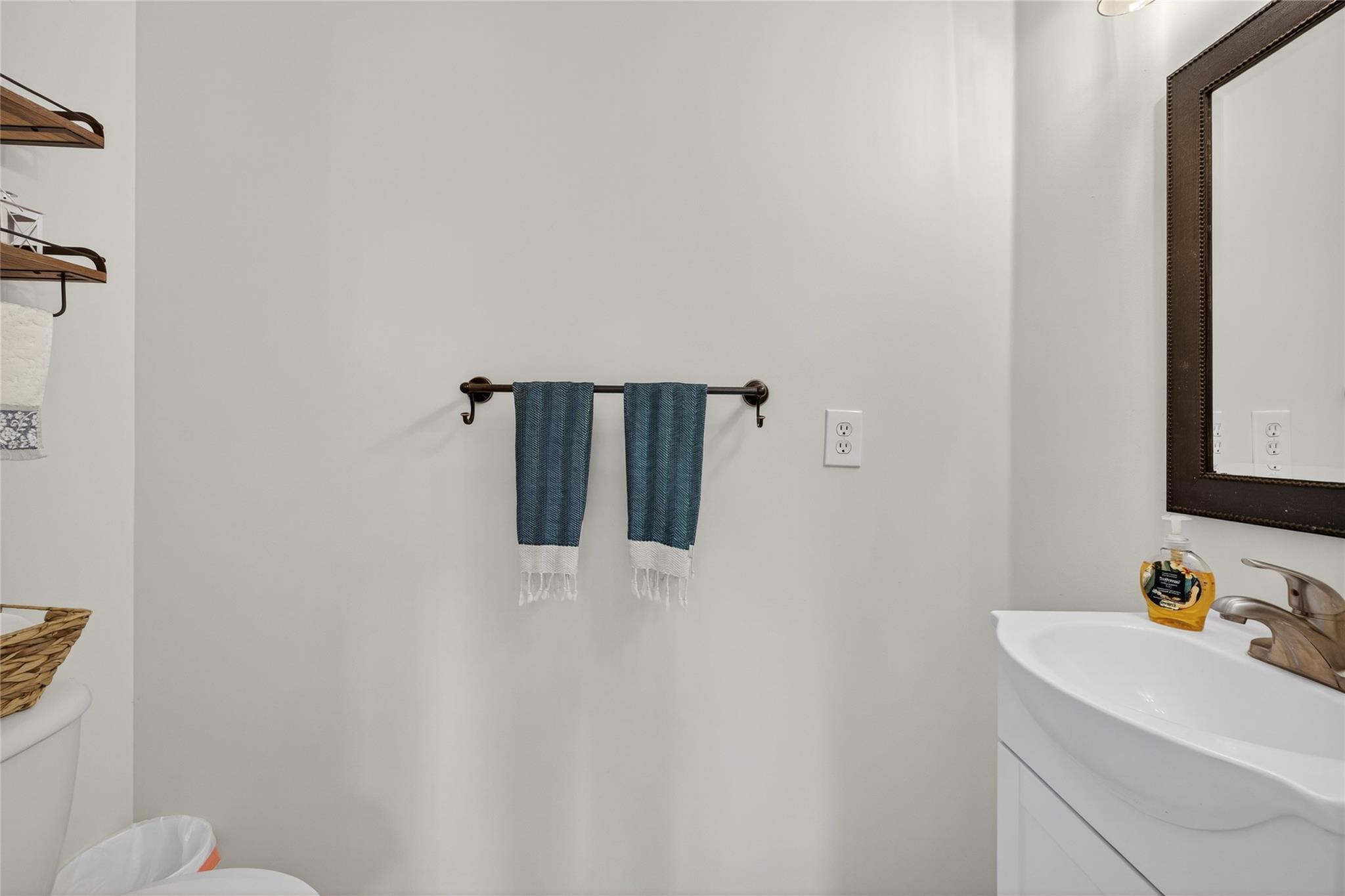 5046 Stagecoach Dr 5046