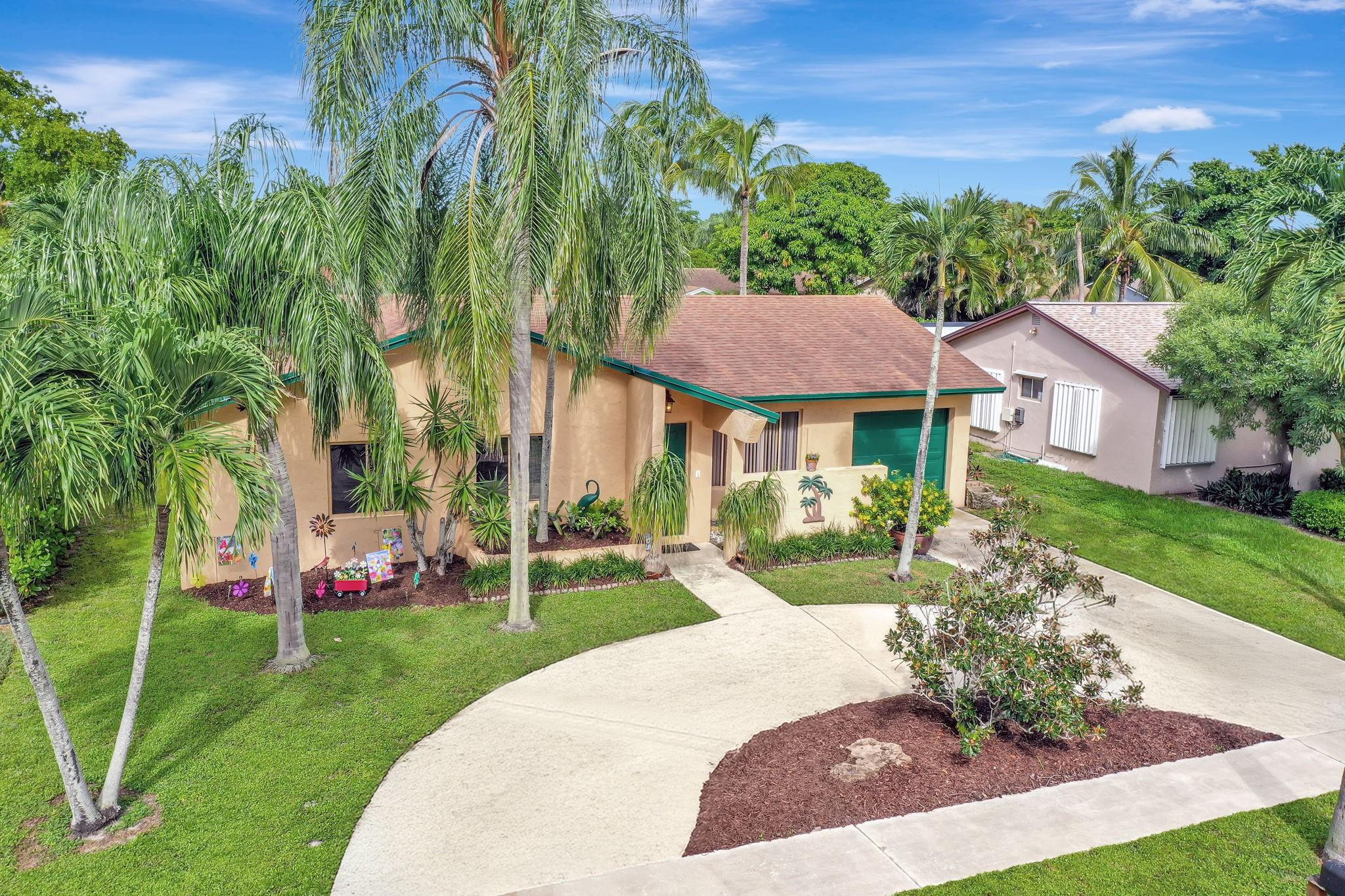 22699 SW 53rd Ave