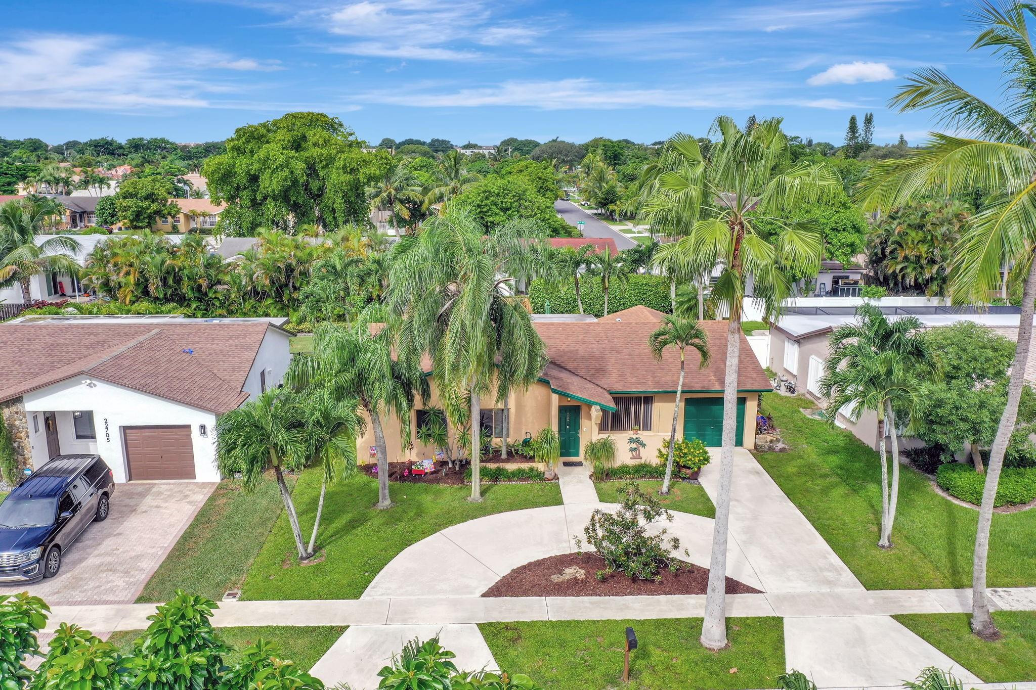 22699 SW 53rd Ave