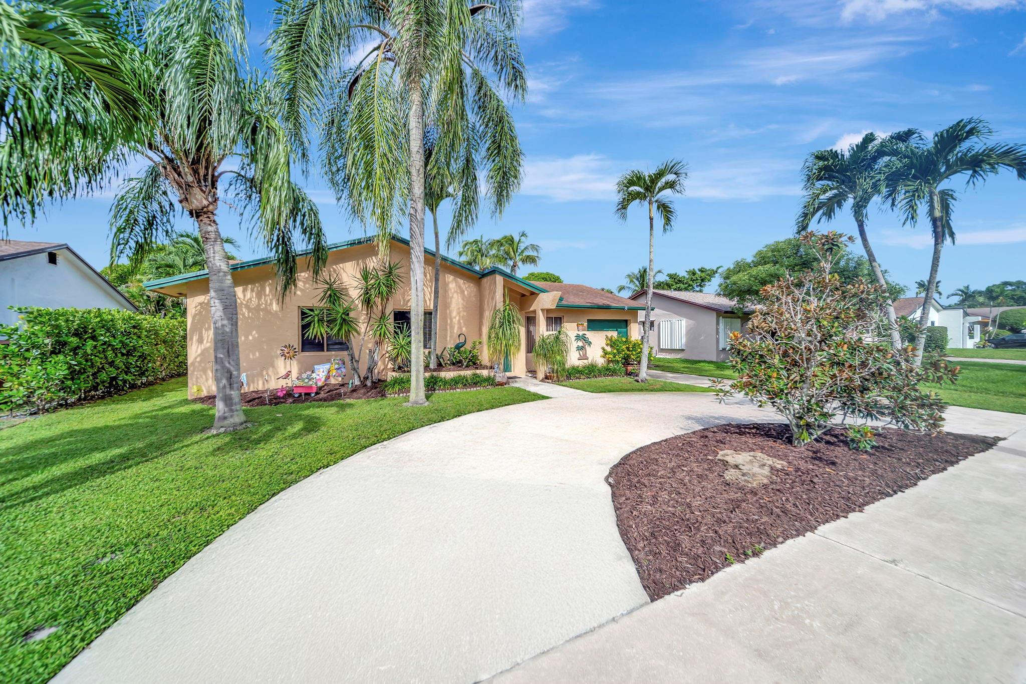 22699 SW 53rd Ave