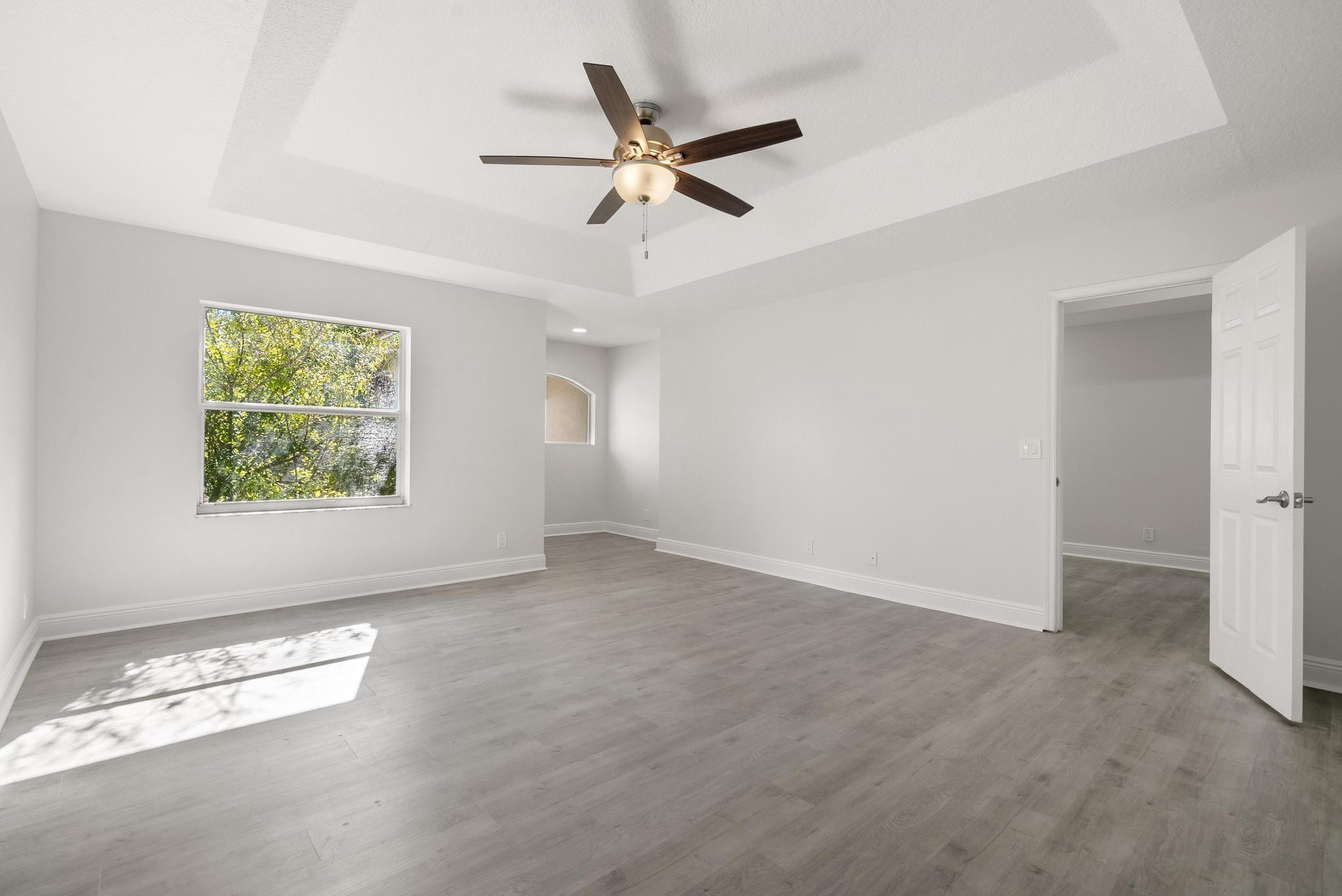 5228 NW 112th Ter