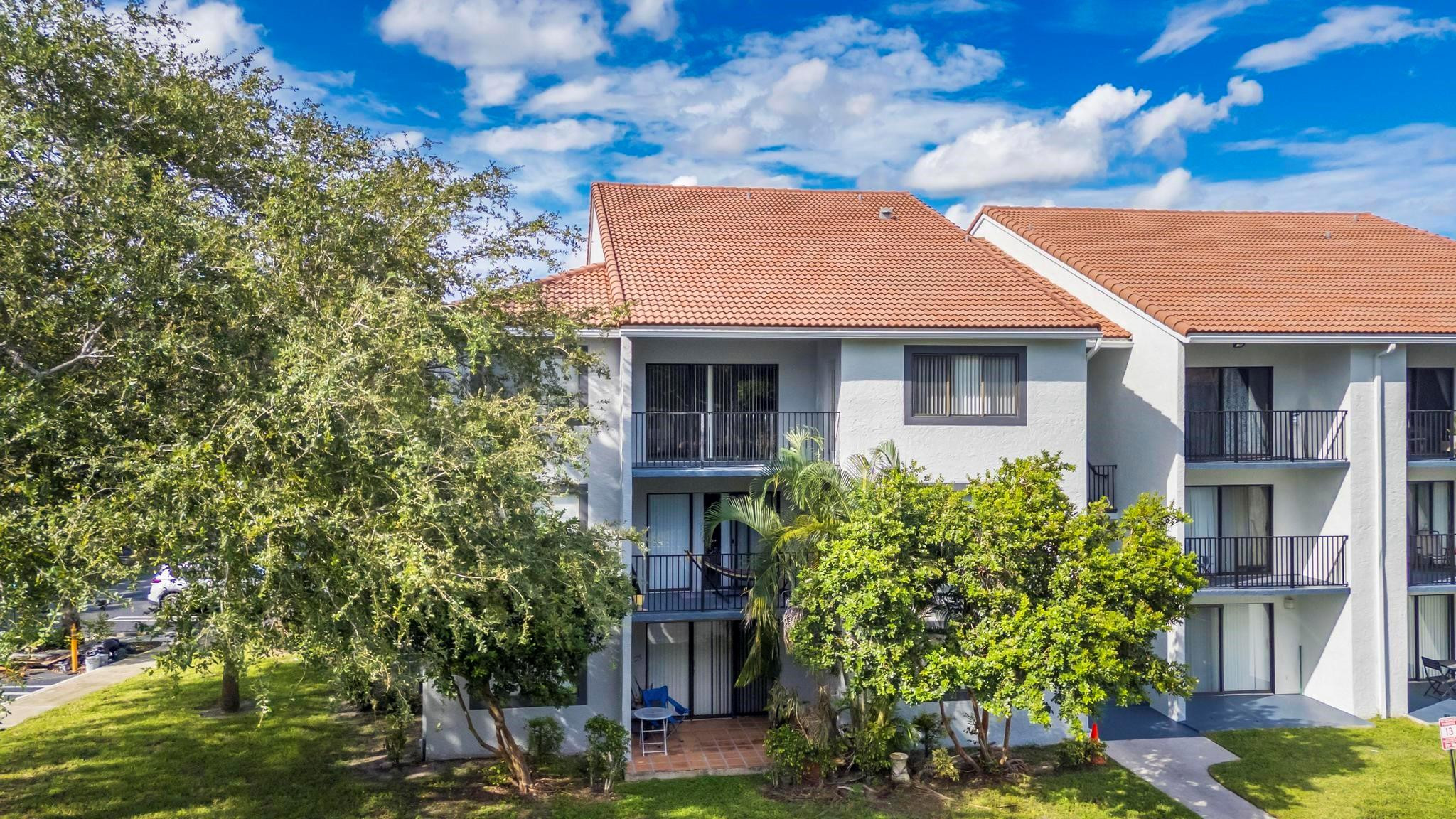 9222 W Atlantic Blvd 1336