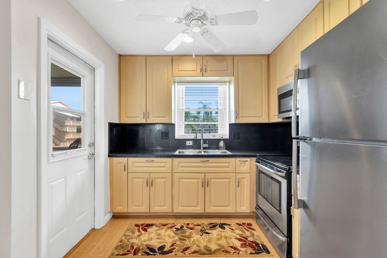 5300 Washington St D206