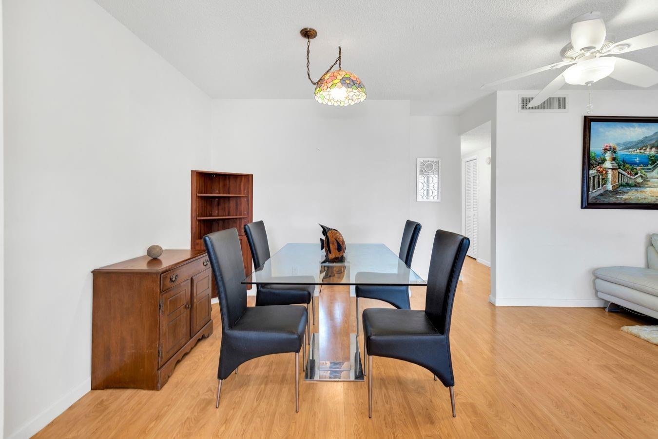 5300 Washington St D206