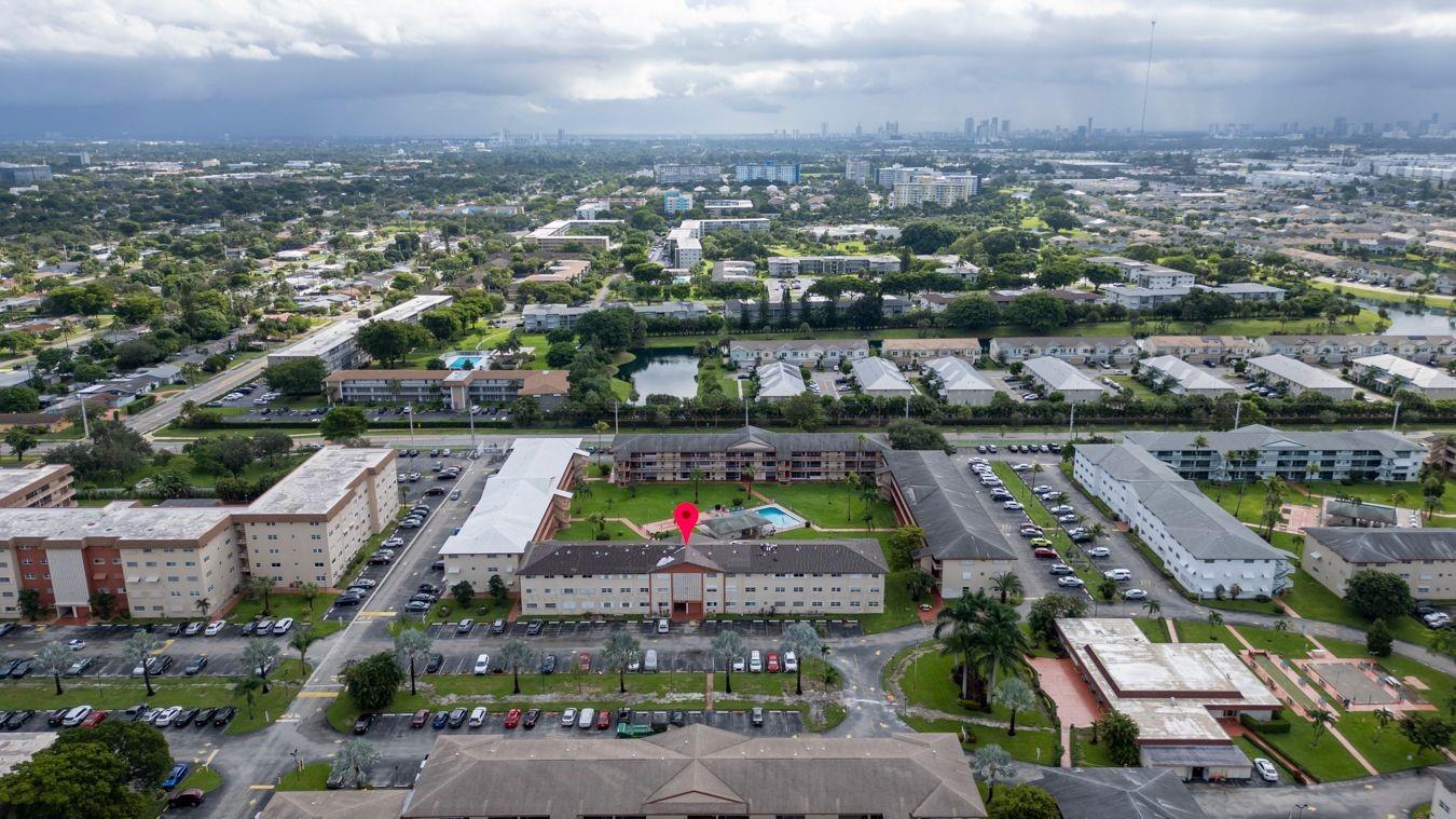 5300 Washington St D206