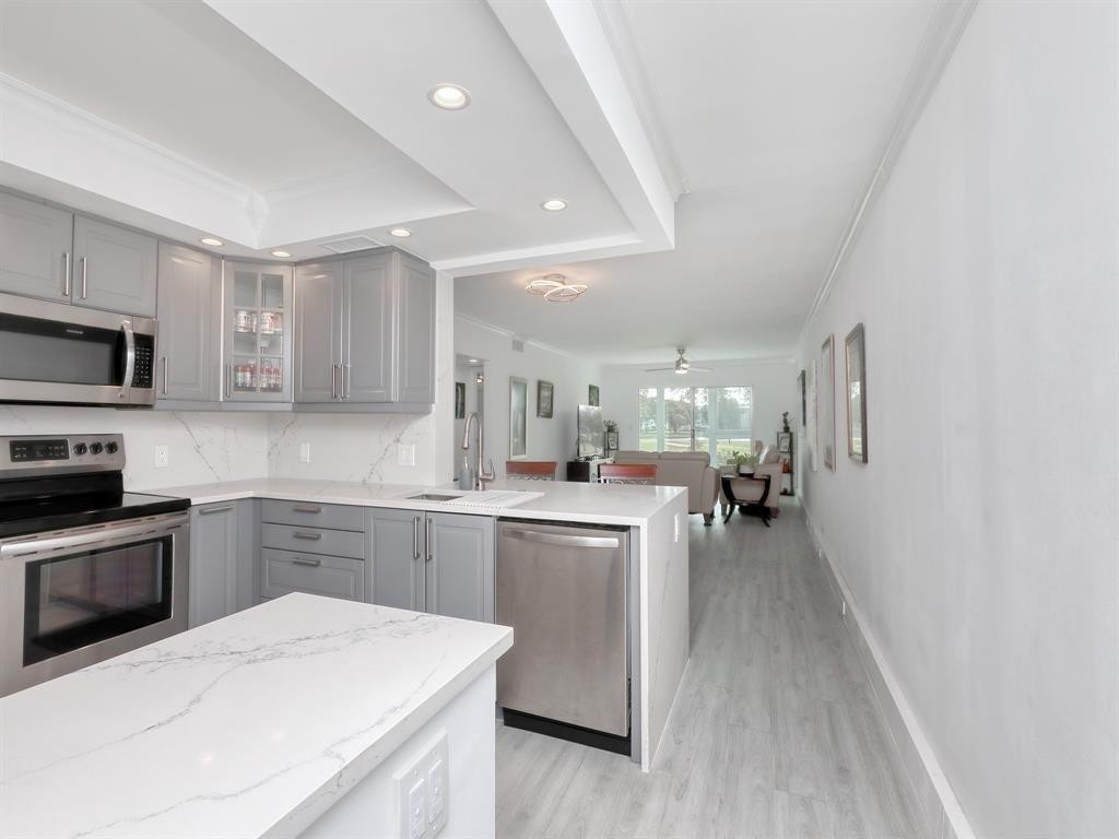 3004 Portofino Isle B2