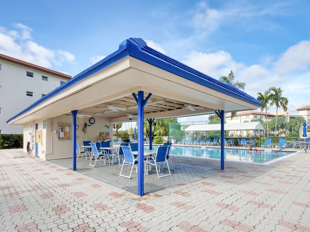 3004 Portofino Isle B2