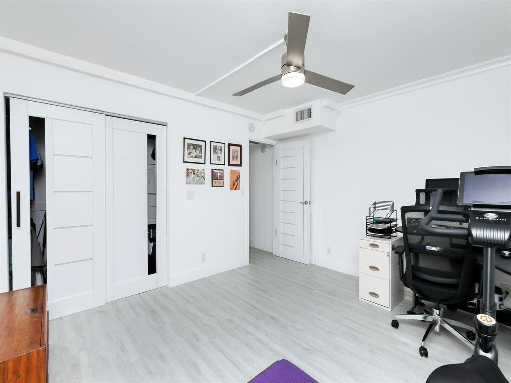 3004 Portofino Isle B2