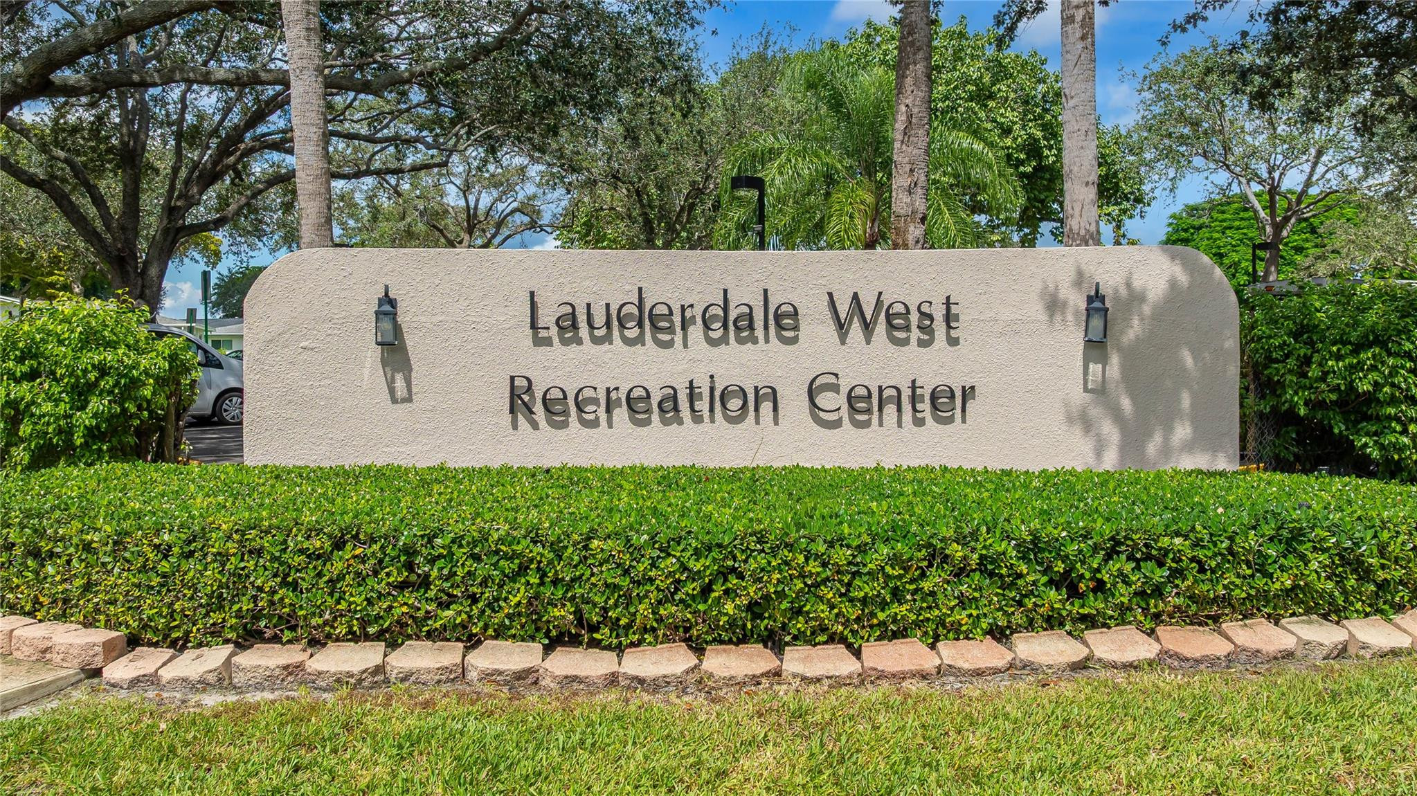 8551 NW 11th St B163