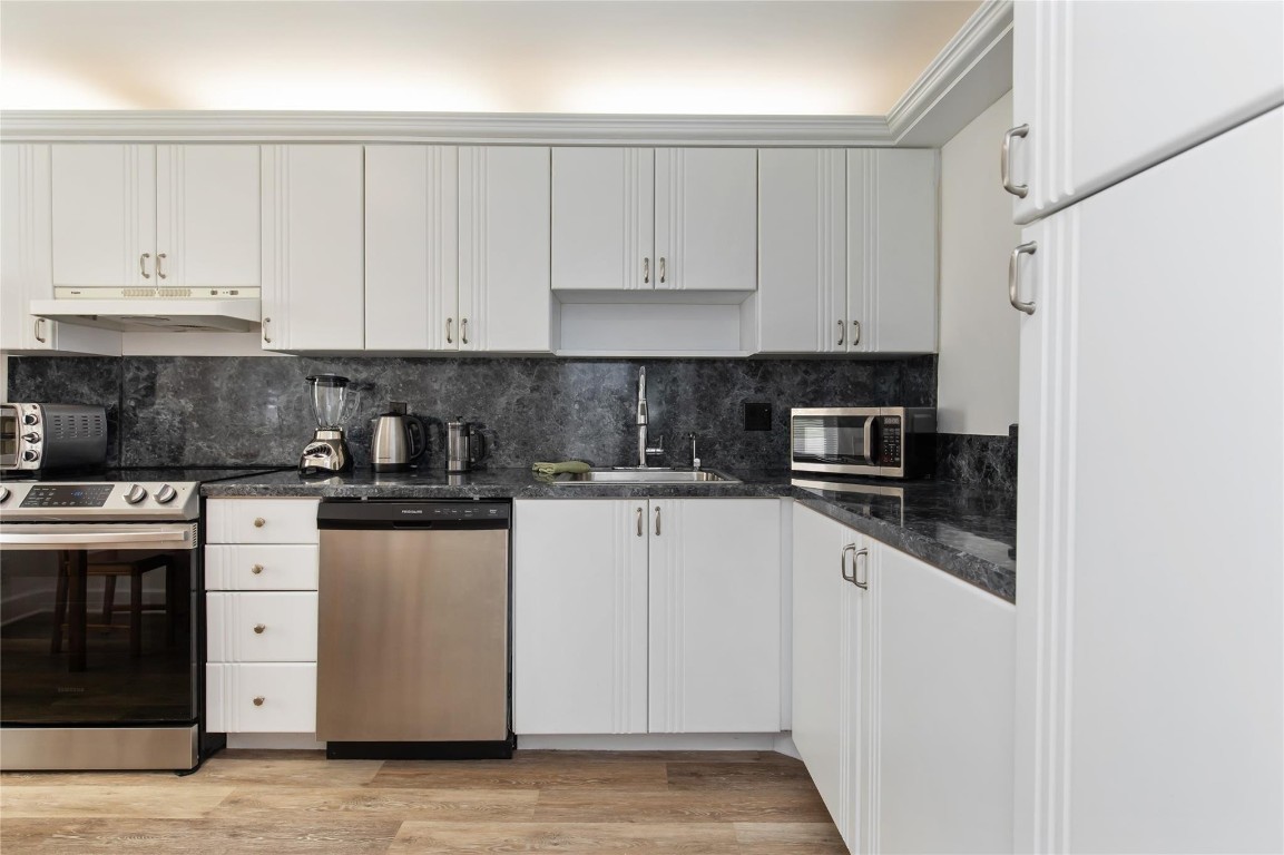 8551 NW 11th St B163