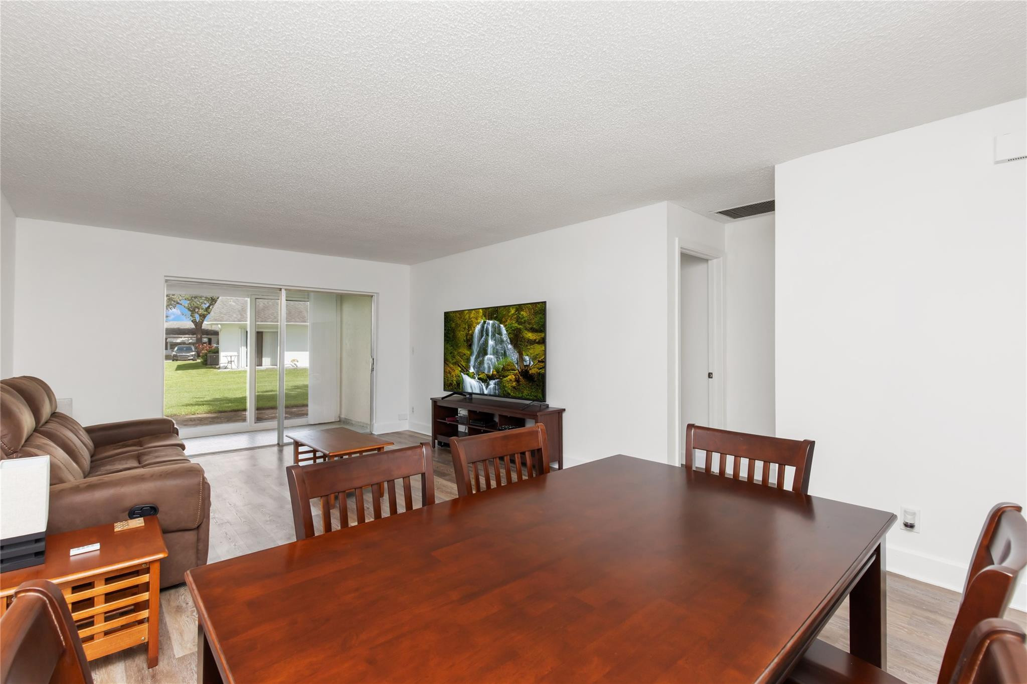 8551 NW 11th St B163