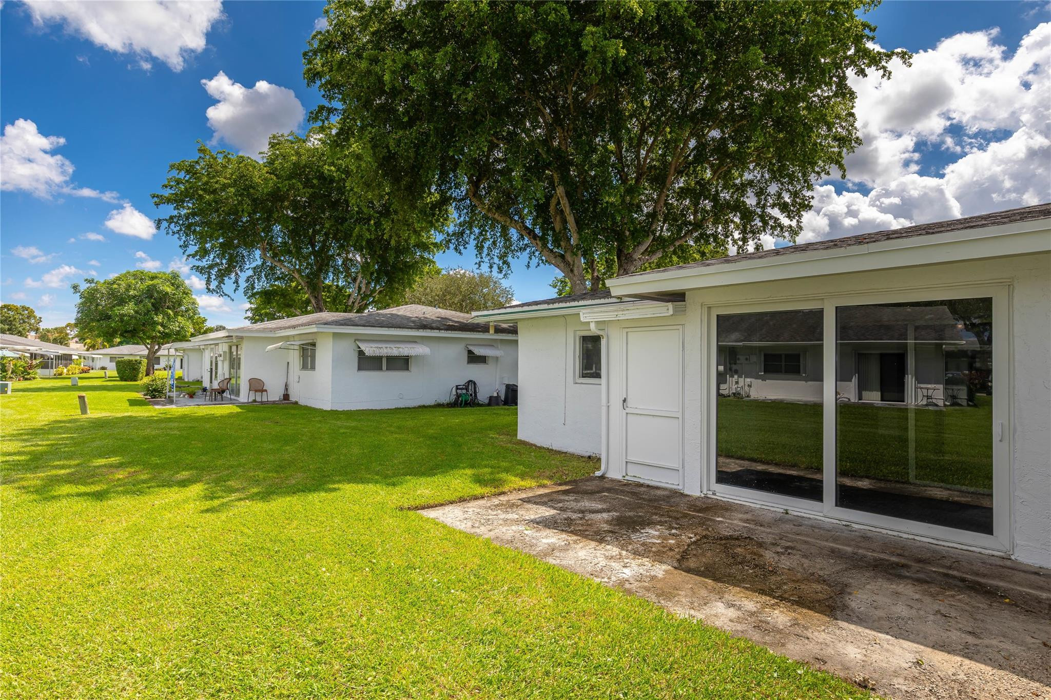 8551 NW 11th St B163