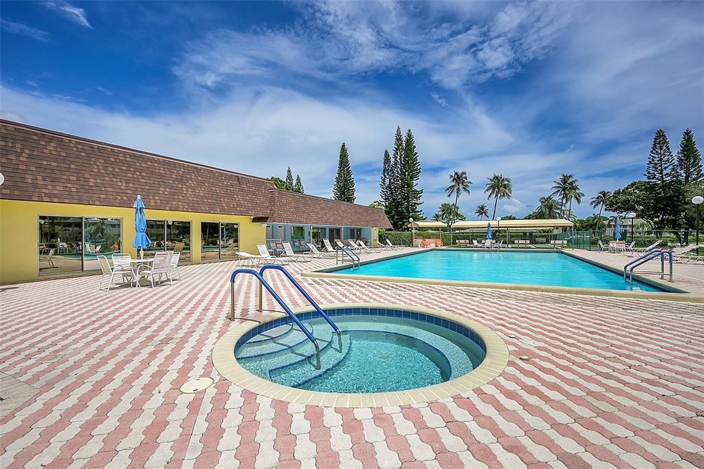 1001 Flame Vine Avenue 201